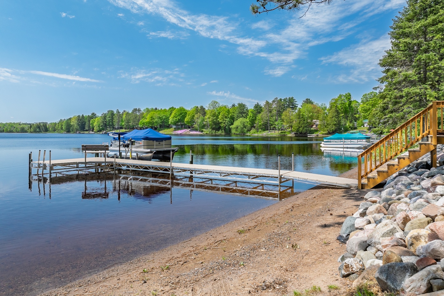 Oma, Wisconsin, 54534, United States, 2 Bedrooms Bedrooms, ,1 BathroomBathrooms,Residential,For Sale,2048309