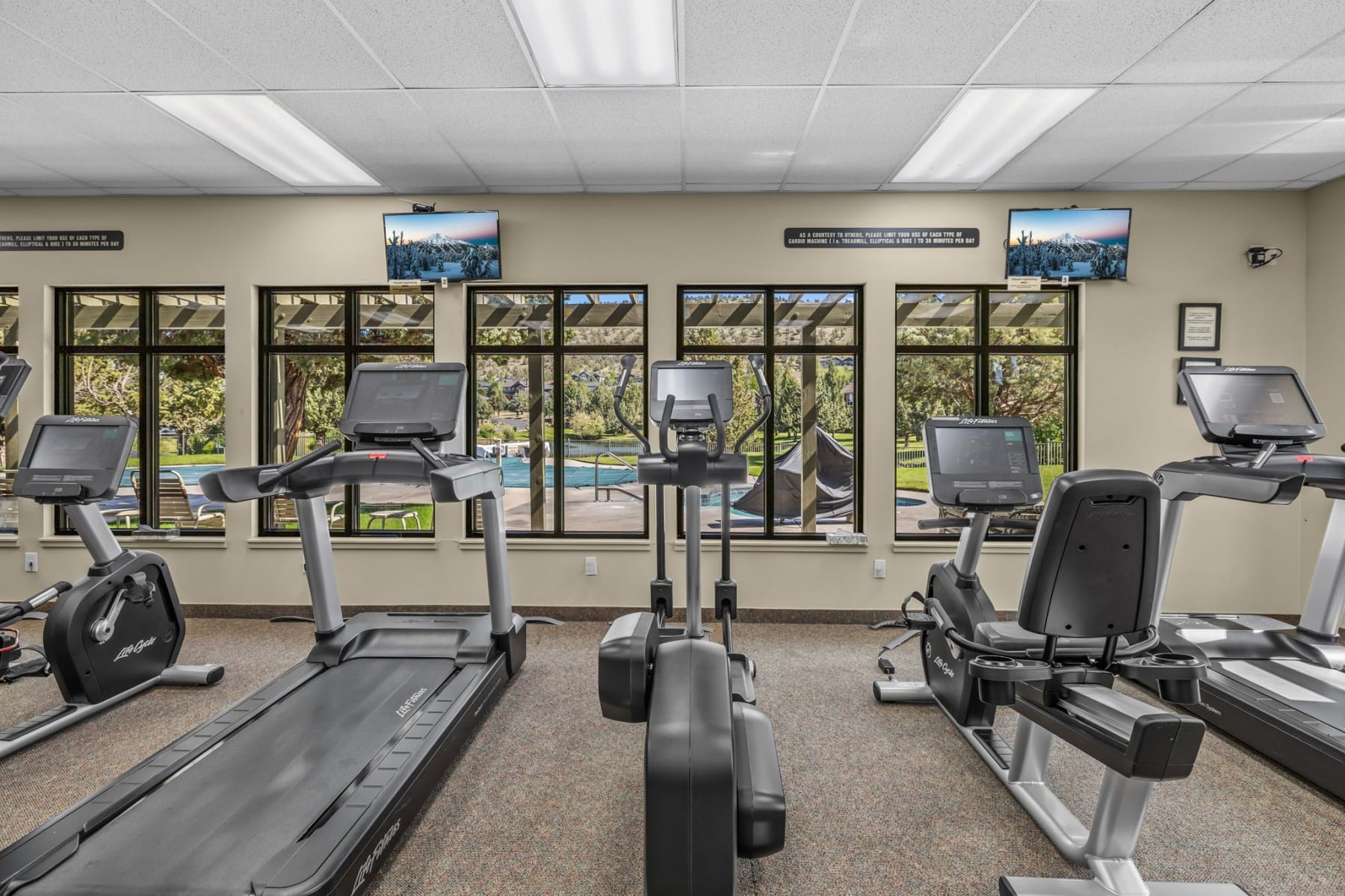  1144 Highland View Loop Redmond, OR 97756 - 物件實景