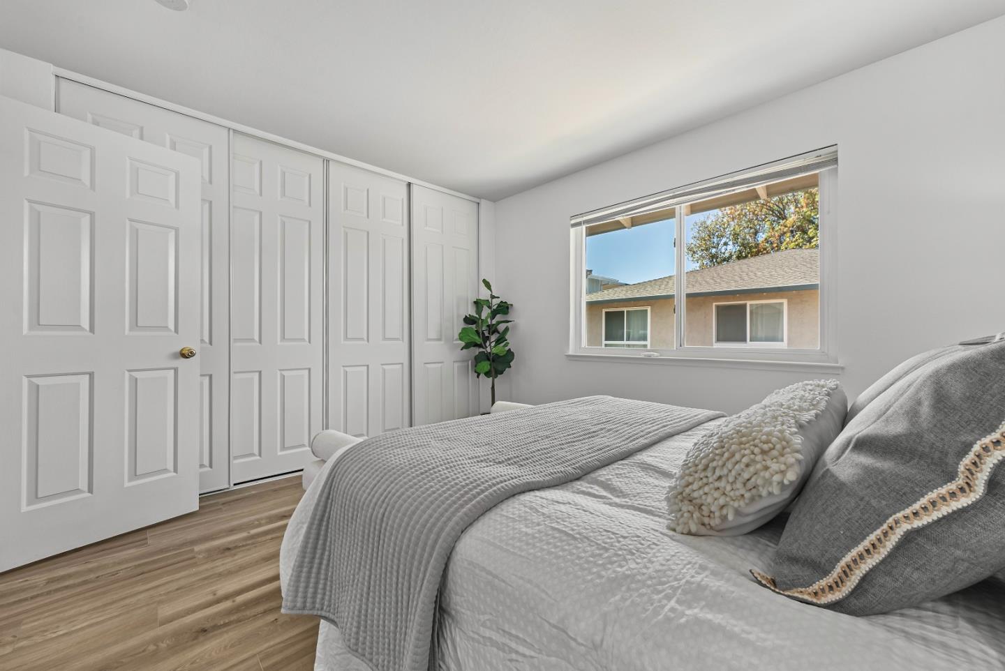 San Jose, California, 95129, United States, 2 Bedrooms Bedrooms, ,2 BathroomsBathrooms,Residential,For Sale,1910776