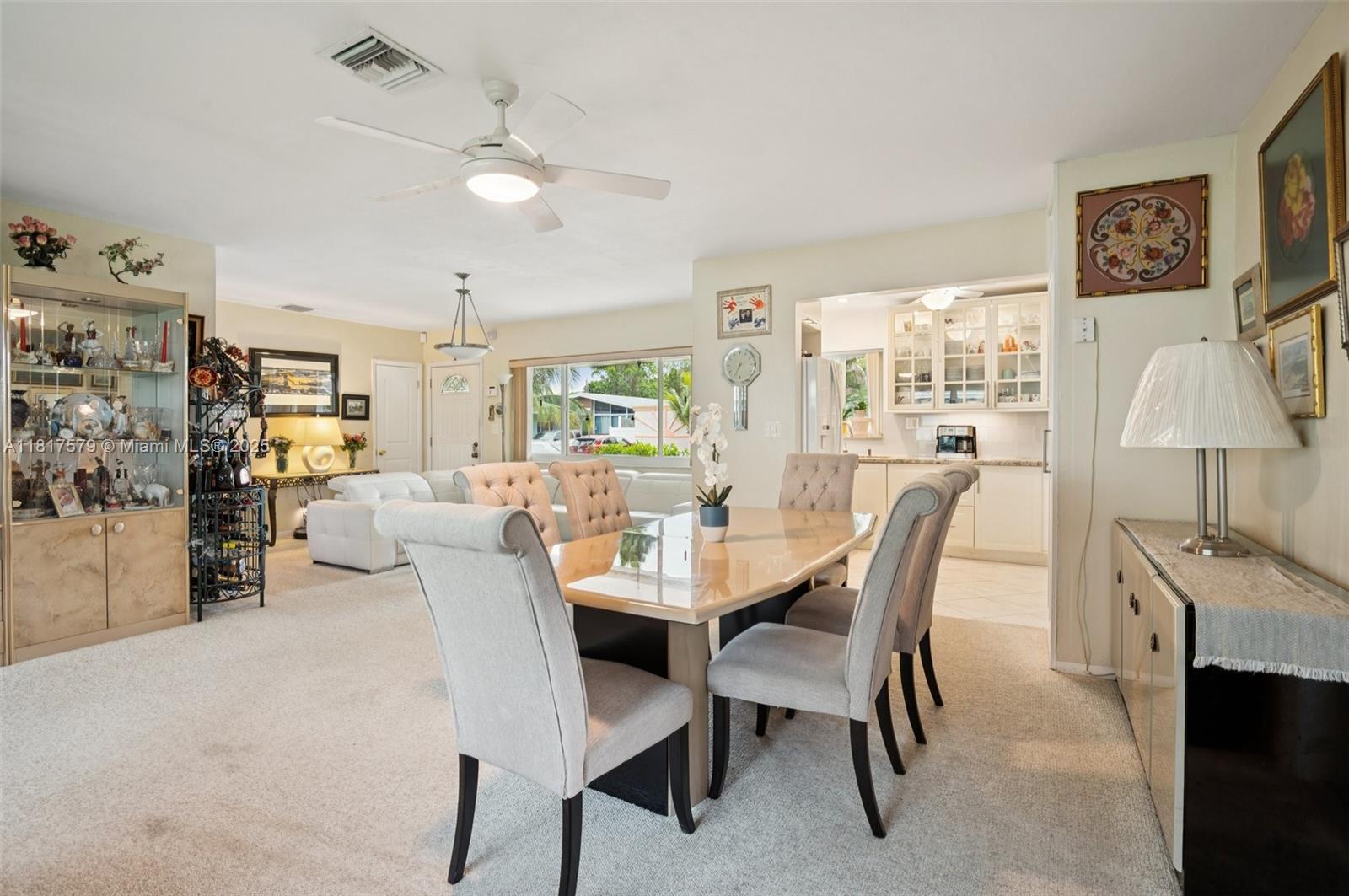 Hollywood, Florida, 33020, United States, 3 Bedrooms Bedrooms, ,2 BathroomsBathrooms,Residential,For Sale,1849776