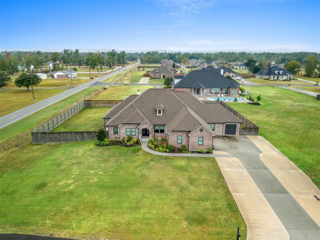 Sulphur, Louisiana, 70665, United States, 3 Bedrooms Bedrooms, ,3 BathroomsBathrooms,Residential,For Sale,1998674