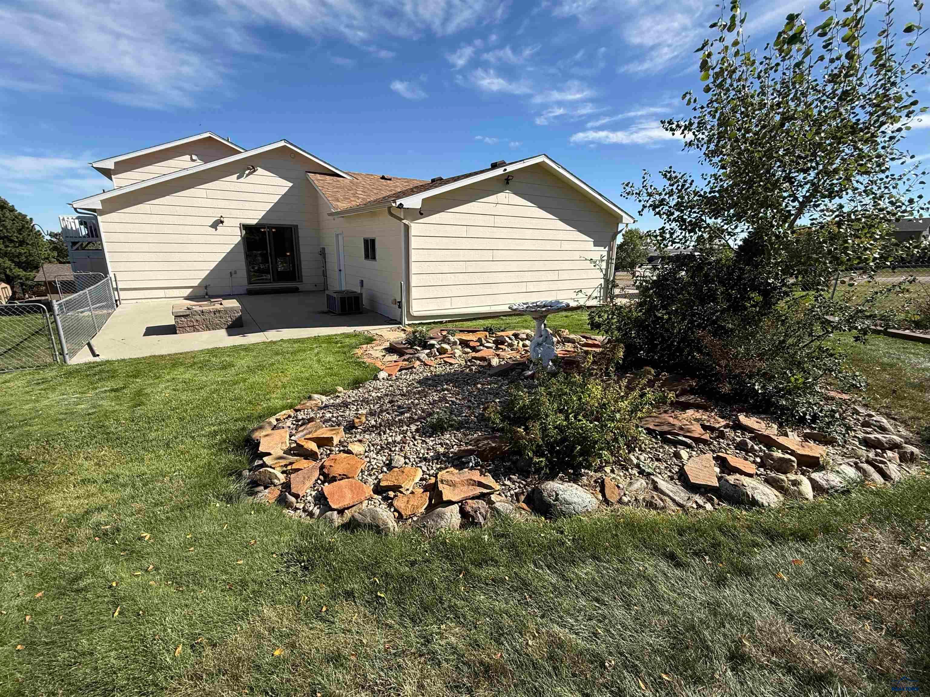 Rapid City, South Dakota, 57701-9223, United States, 4 Bedrooms Bedrooms, ,2 BathroomsBathrooms,Residential,For Sale,1991444