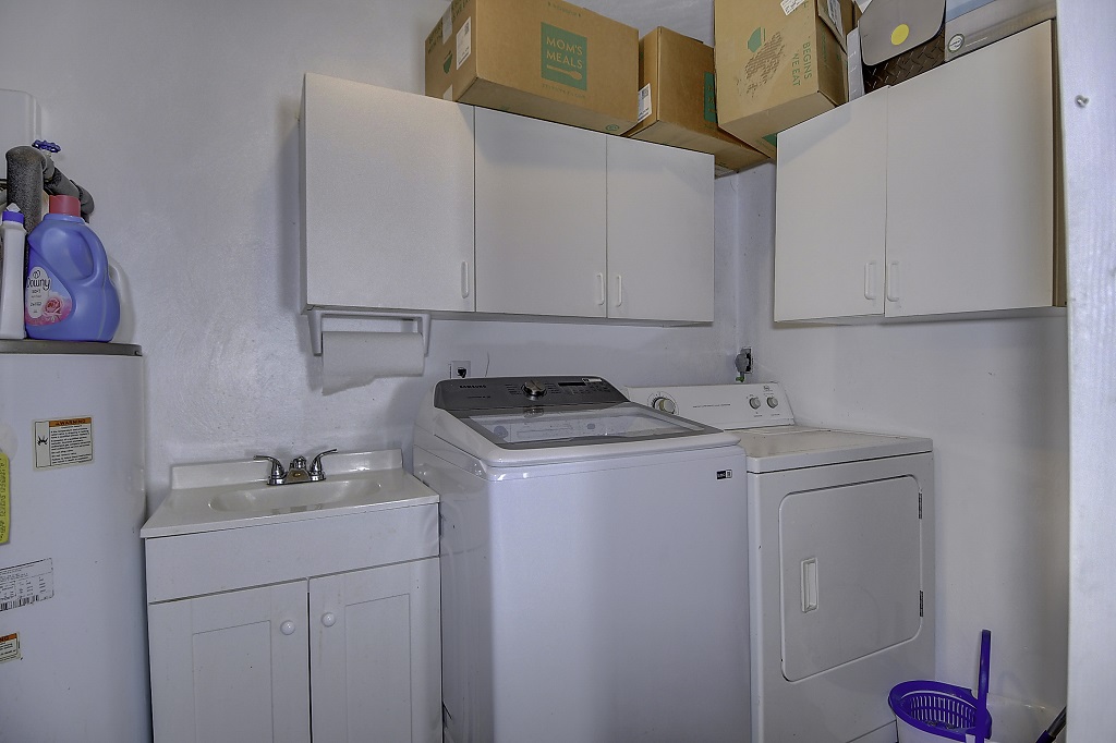 Norfolk, Virginia, 23502, United States, 4 Bedrooms Bedrooms, ,4 BathroomsBathrooms,Residential,For Sale,1974542