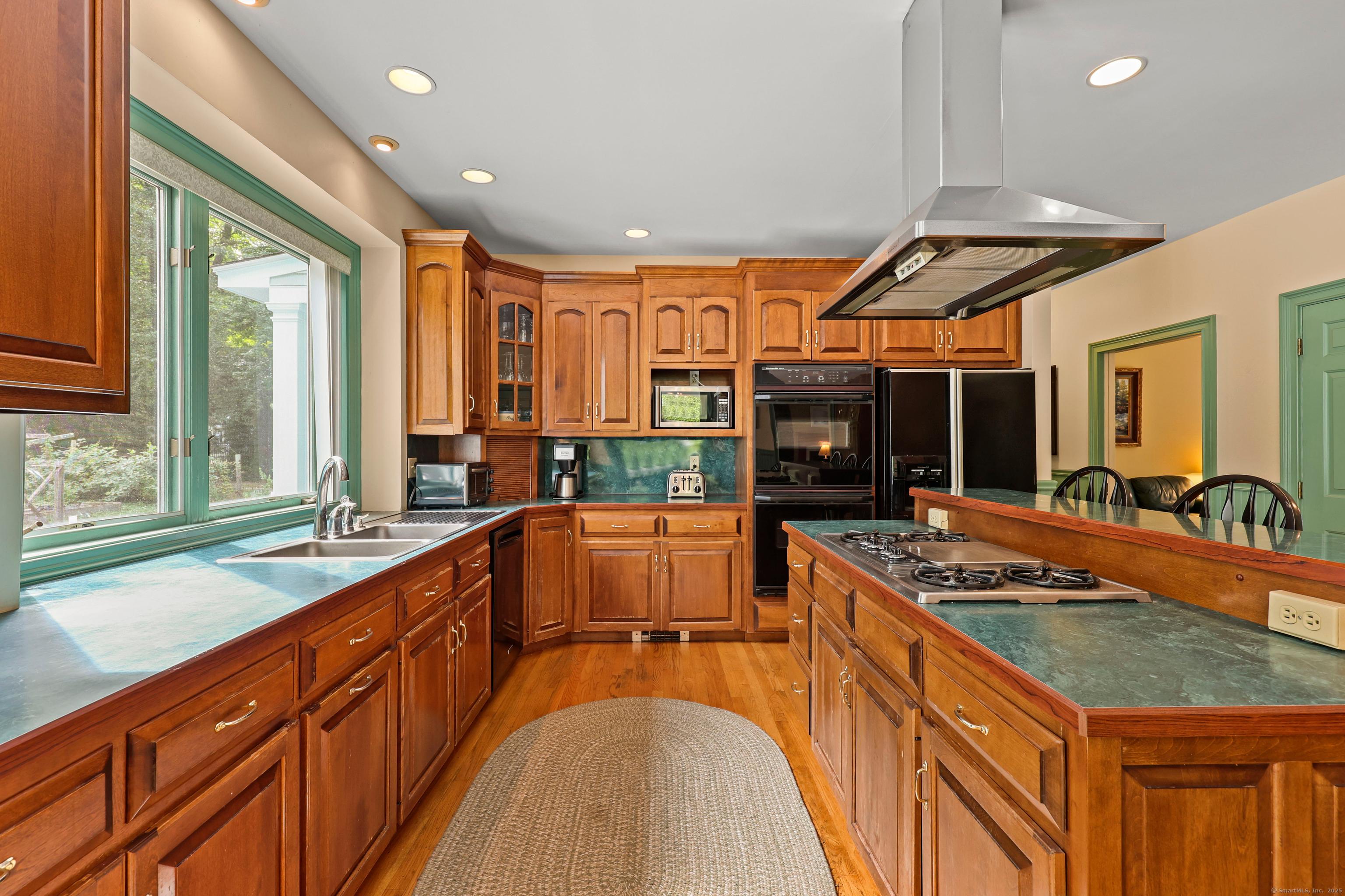 Marlborough, Connecticut, 06447, United States, 4 Bedrooms Bedrooms, ,3 BathroomsBathrooms,Residential,For Sale,1937462