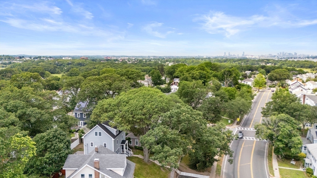 Quincy, Massachusetts, 02169, United States, 4 Bedrooms Bedrooms, ,3 BathroomsBathrooms,Residential,For Sale,1932298