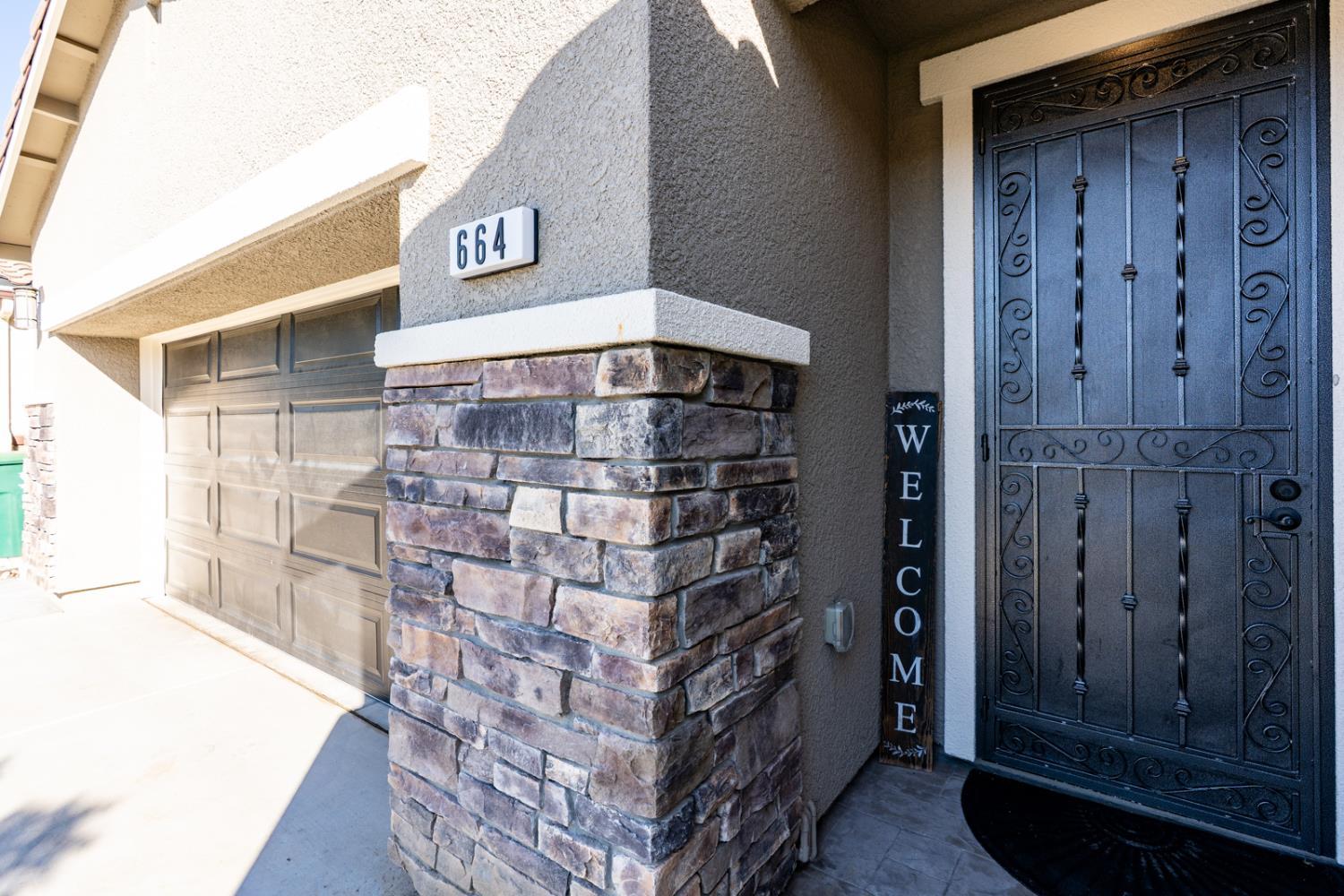 Los Banos, California, 93635, United States, 4 Bedrooms Bedrooms, ,3 BathroomsBathrooms,Residential,For Sale,1974667