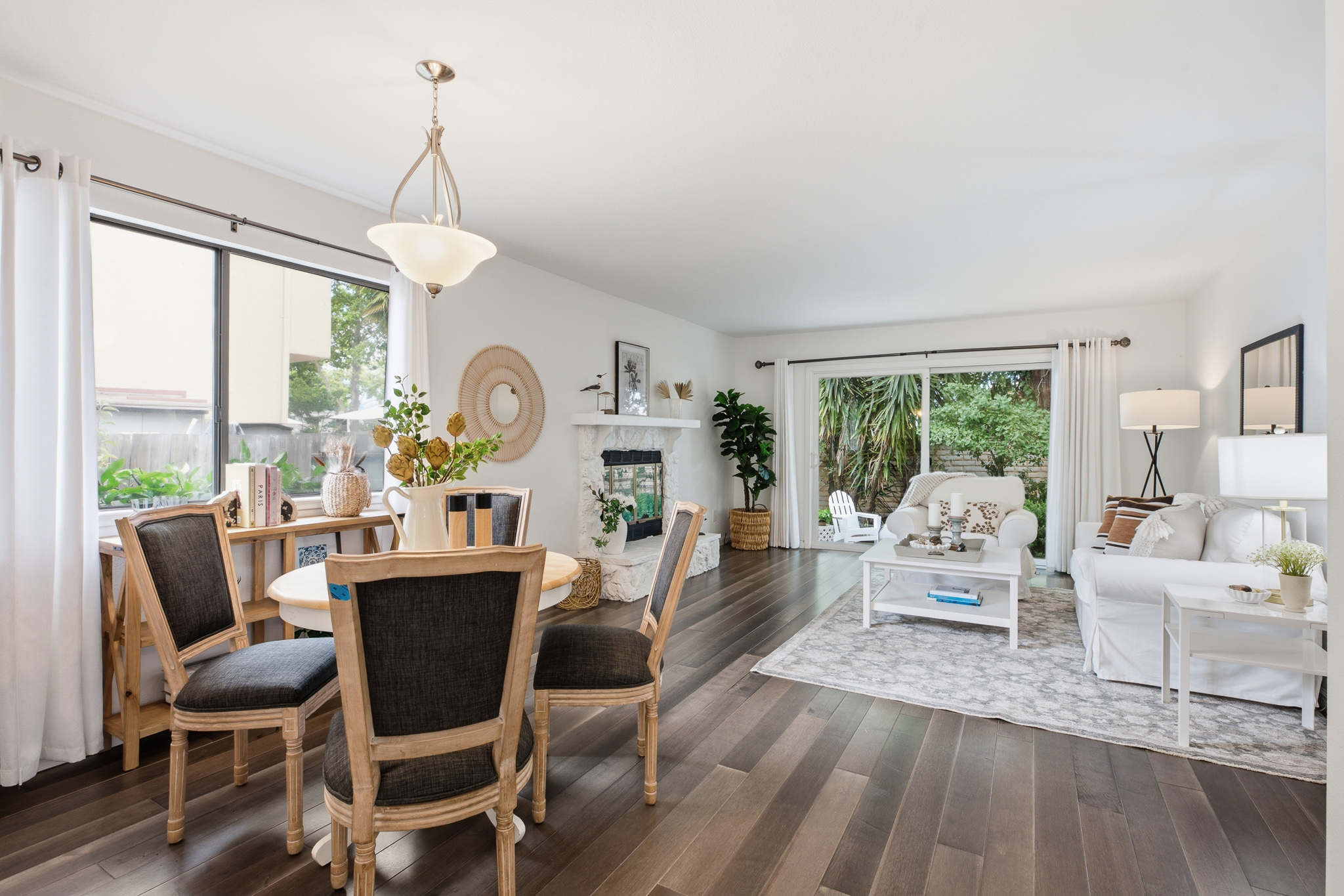  Comfortable Single Family Townhome in Wonderful Neighborhood - 物件實景
