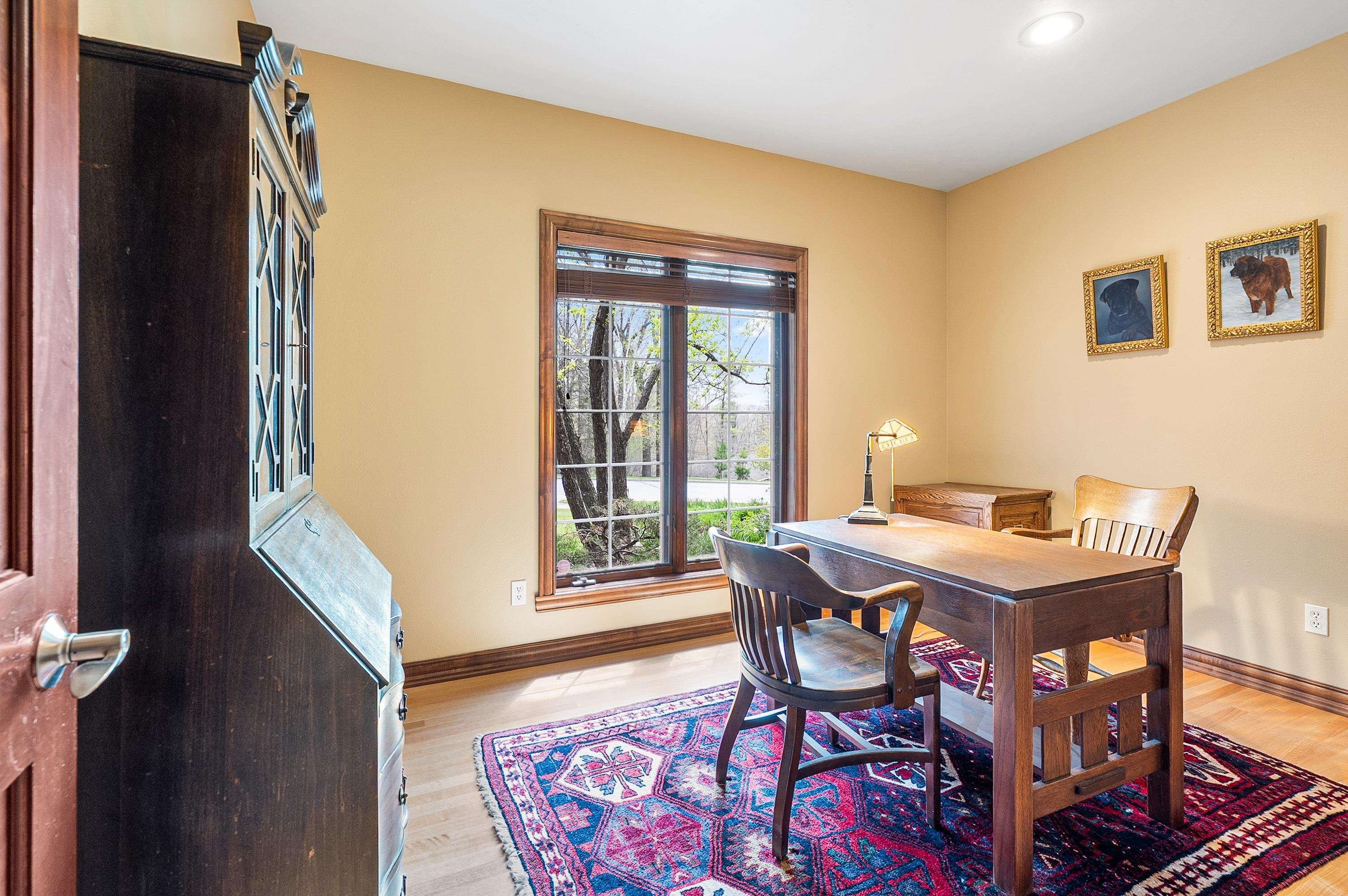 GREEN BAY, Wisconsin, 54313, United States, 4 Bedrooms Bedrooms, ,5 BathroomsBathrooms,Residential,For Sale,2048665