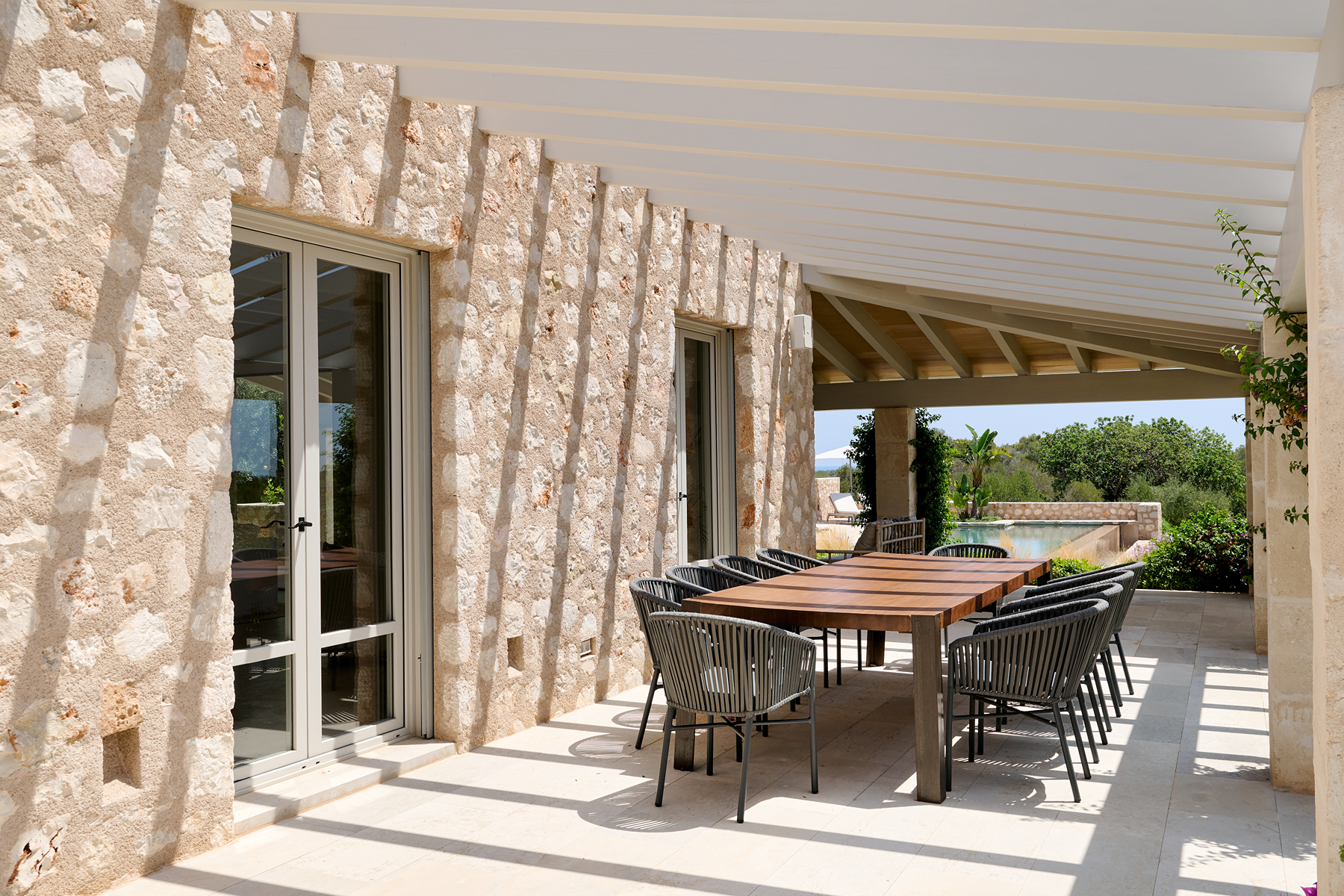  Mallorcan estate with pool and sea views in Portocolom, Mallorca - 物件實景