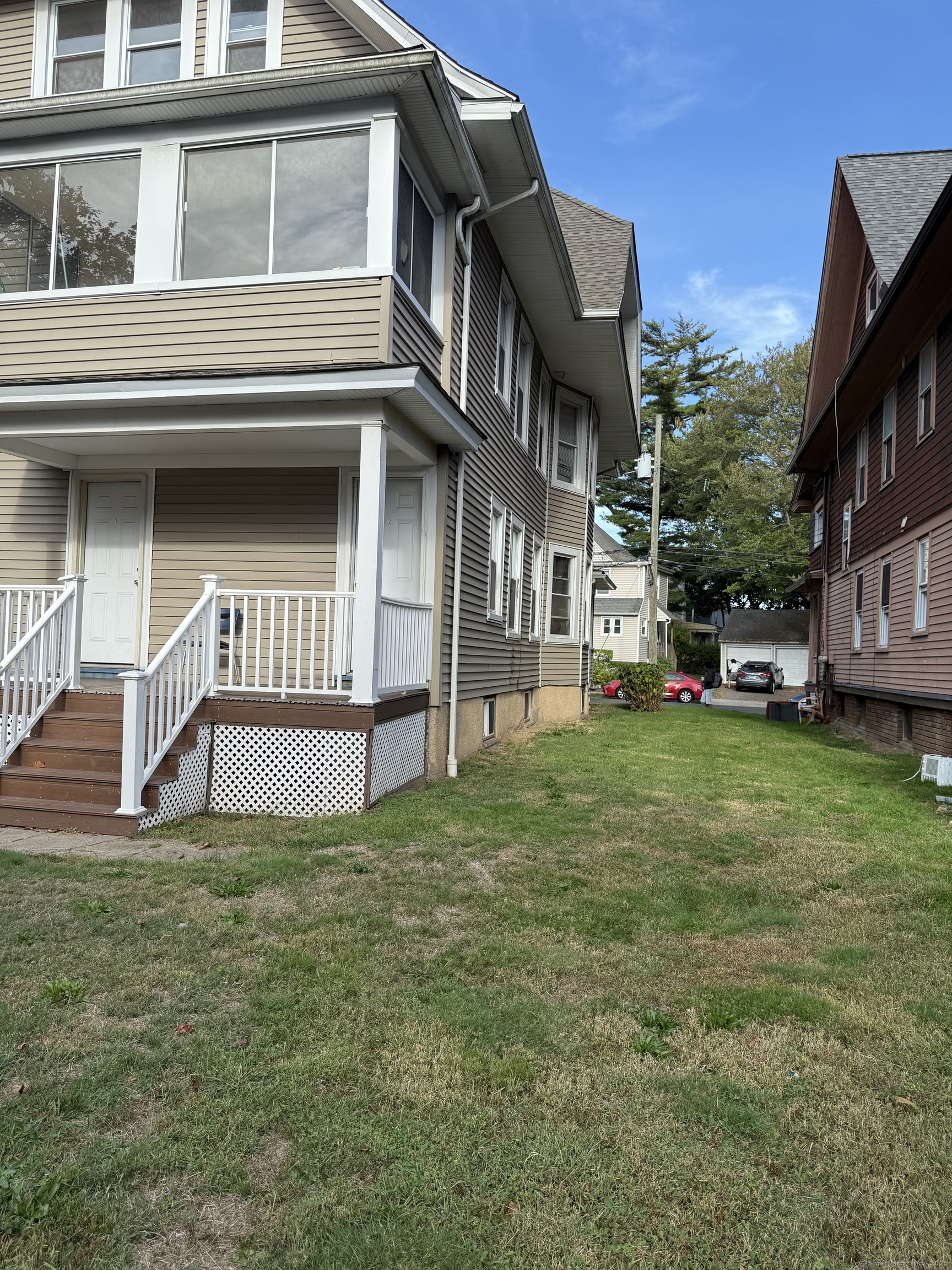 Bridgeport, Connecticut, 06604, United States, 13 Bedrooms Bedrooms, ,5 BathroomsBathrooms,Residential,For Sale,1978474