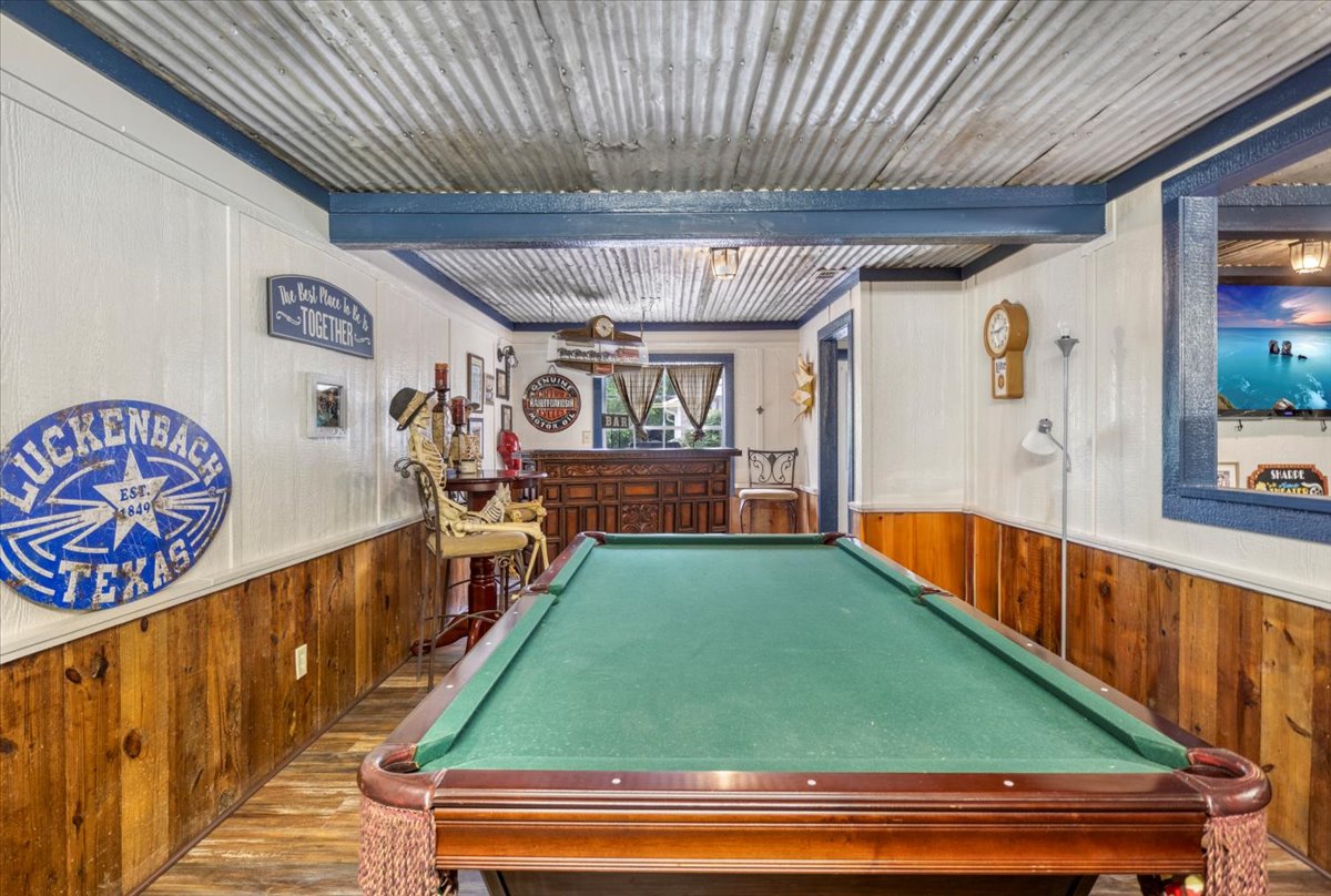 Carthage, Texas, 75633, United States, 5 Bedrooms Bedrooms, ,4 BathroomsBathrooms,Residential,For Sale,1804016