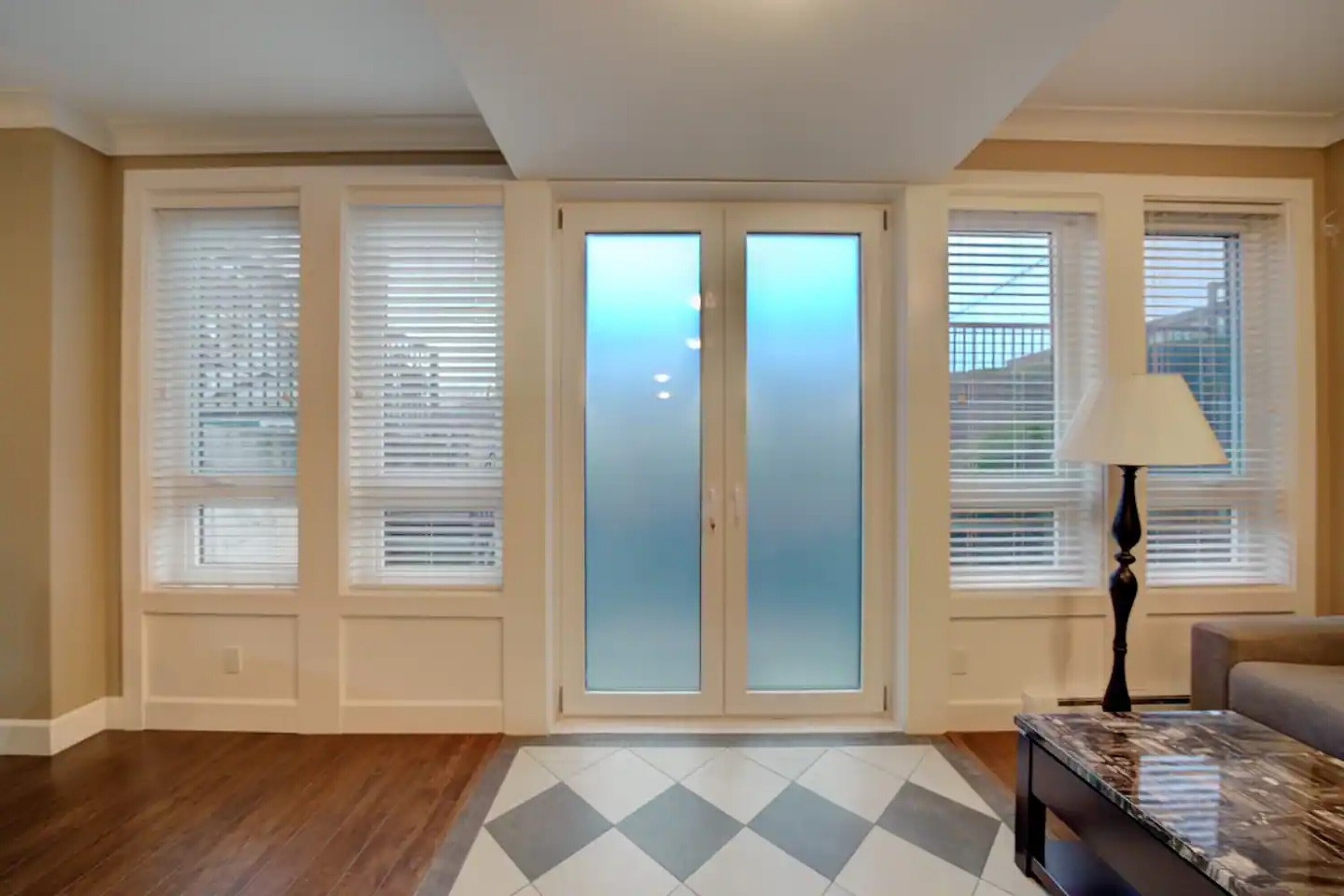  Bespoke Luxury in White Rock - 物件實景