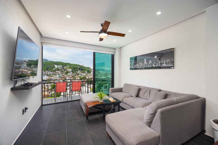 Republica dominicana, Puerto Vallarta, Jalisco, 48330, Mexico, 2 Bedrooms Bedrooms, ,1 BathroomBathrooms,Residential,For Sale,Republica dominicana,1612595