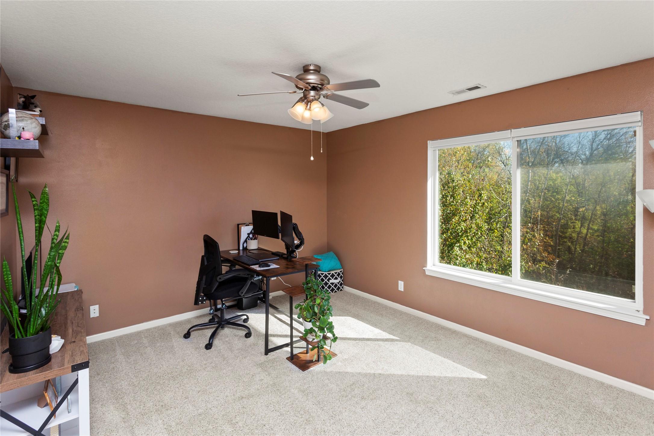 Ankeny, Iowa, 50021, United States, 5 Bedrooms Bedrooms, ,4 BathroomsBathrooms,Residential,For Sale,1976542