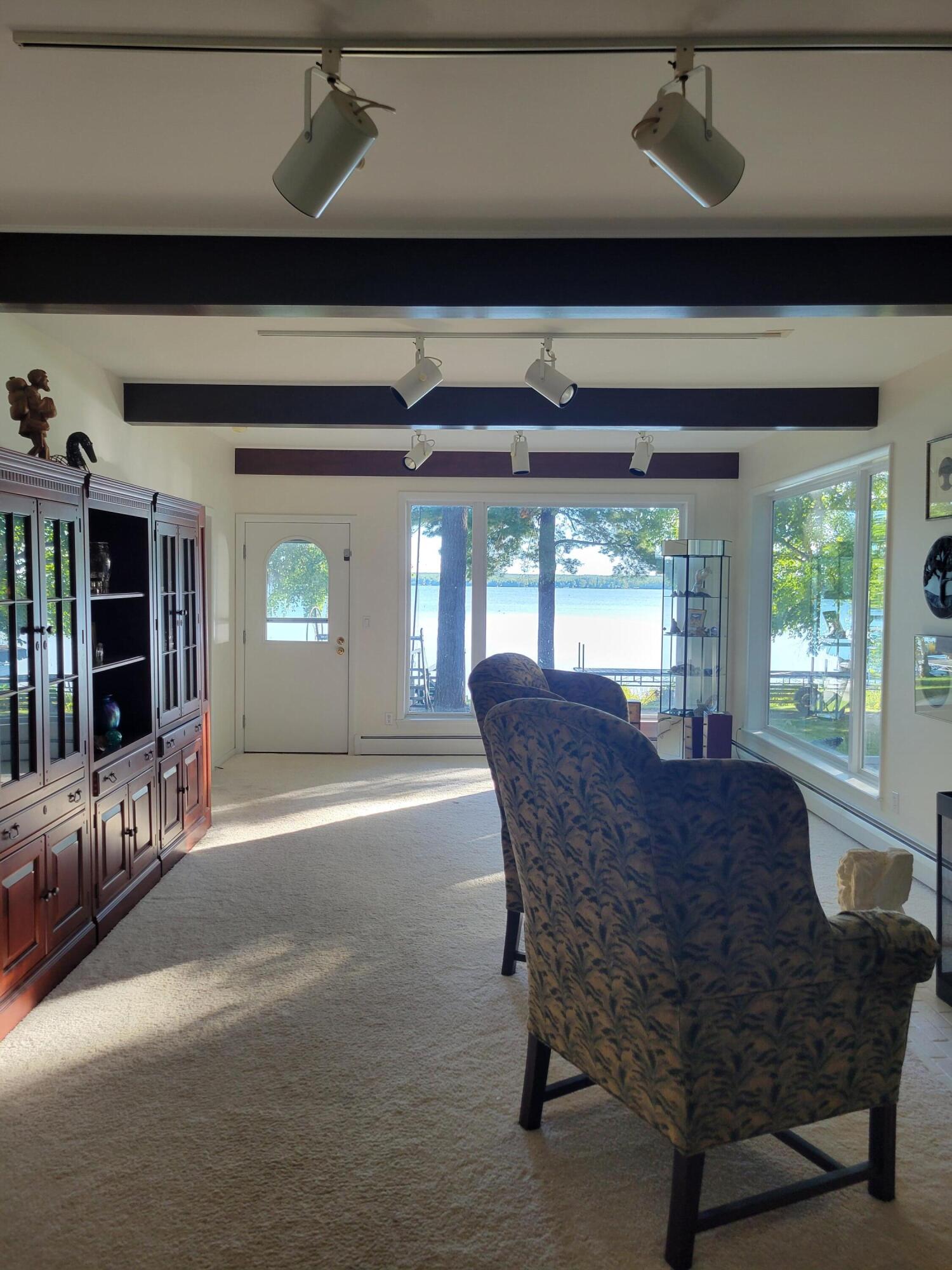 Alpena, Michigan, 49707, United States, 3 Bedrooms Bedrooms, ,3 BathroomsBathrooms,Residential,For Sale,1924180
