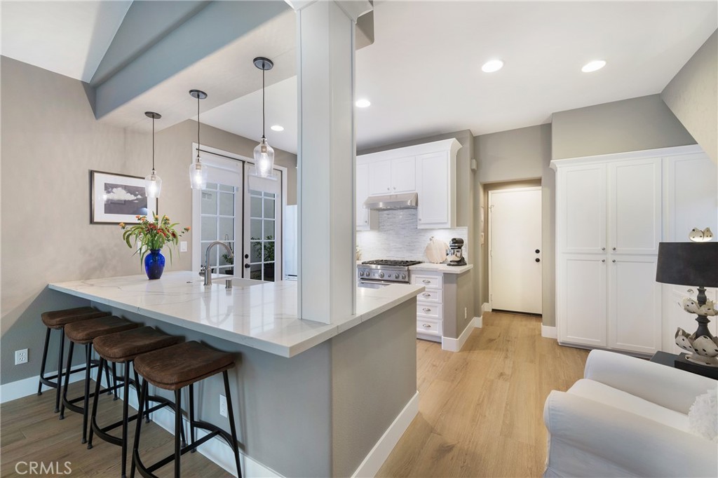 Irvine, California, 92620, United States, 2 Bedrooms Bedrooms, ,3 BathroomsBathrooms,Residential,For Sale,2001846