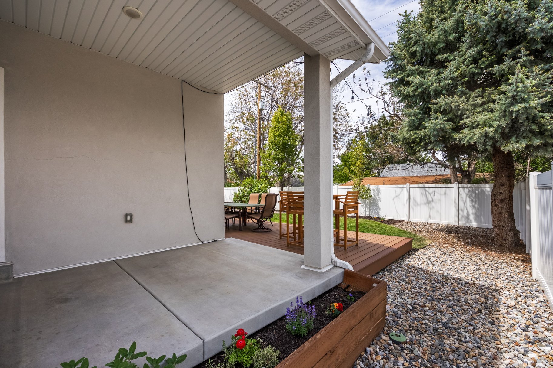  Newer Single-Level Home with Primary Suite & Stunning Backyard Retreat - 物件實景