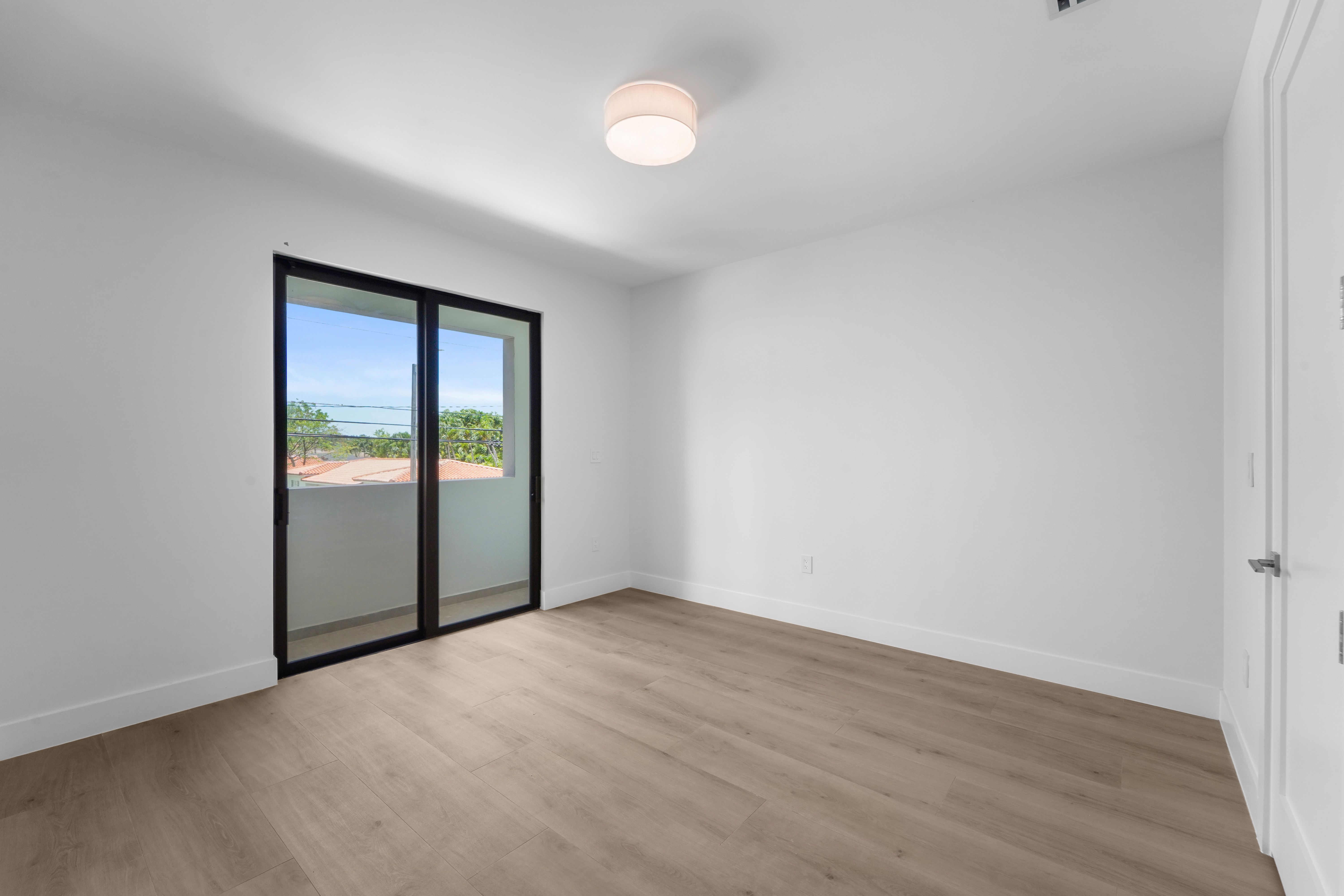  2735 SW 23rd Ter, Miami, FL, 33145 - 物件實景