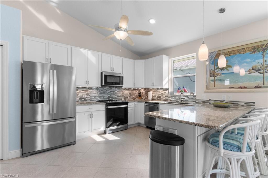 FORT MYERS BEACH, Florida, 33931, United States, 3 Bedrooms Bedrooms, ,2 BathroomsBathrooms,Residential,For Sale,2005402