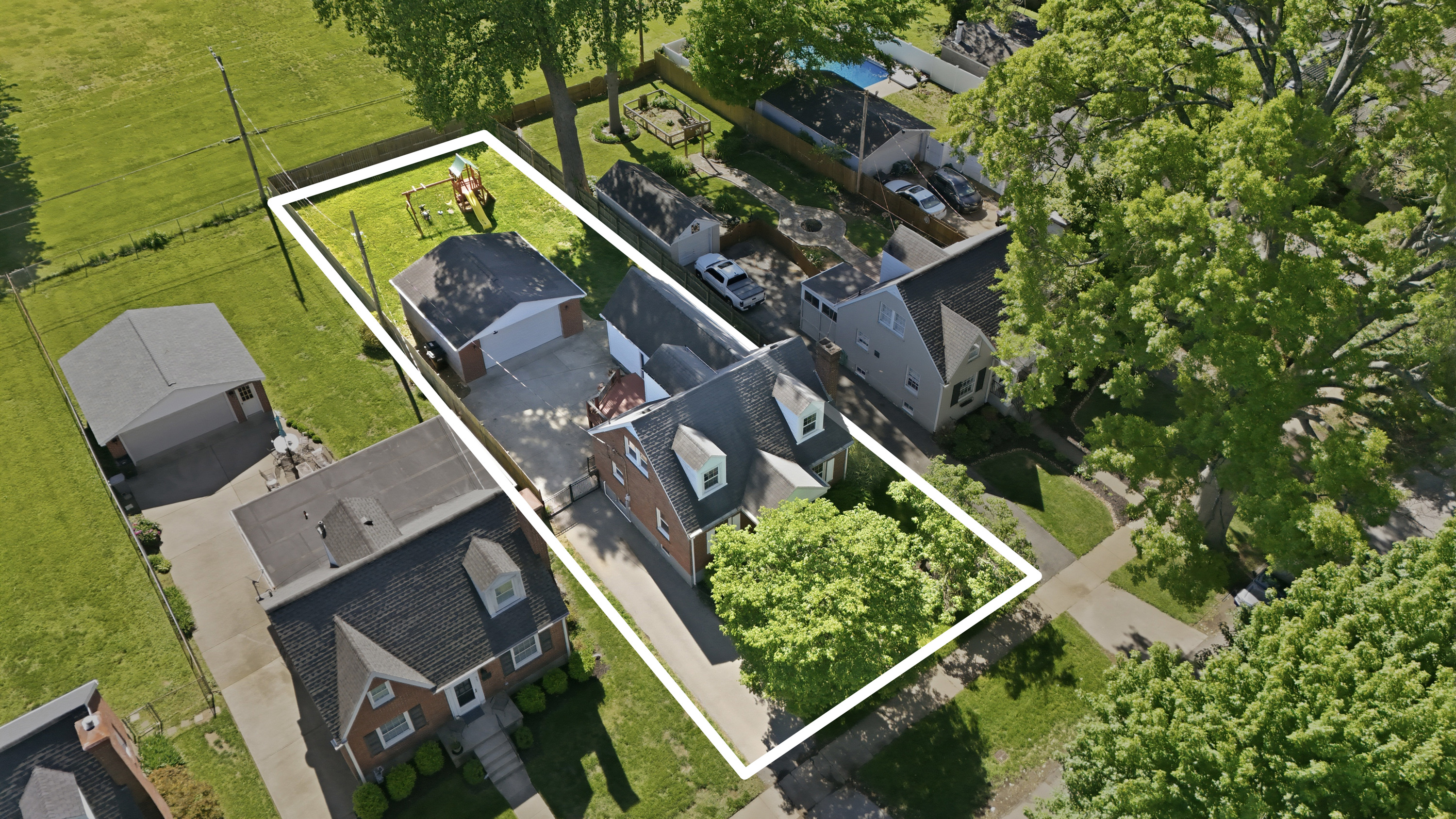  225 Brown Avenue, Louisville, KY 40207 - 物件實景