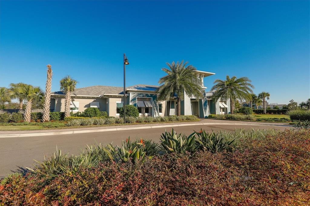 Bradenton, Florida, 34211, United States, 5 Bedrooms Bedrooms, ,4 BathroomsBathrooms,Residential,For Sale,2001693