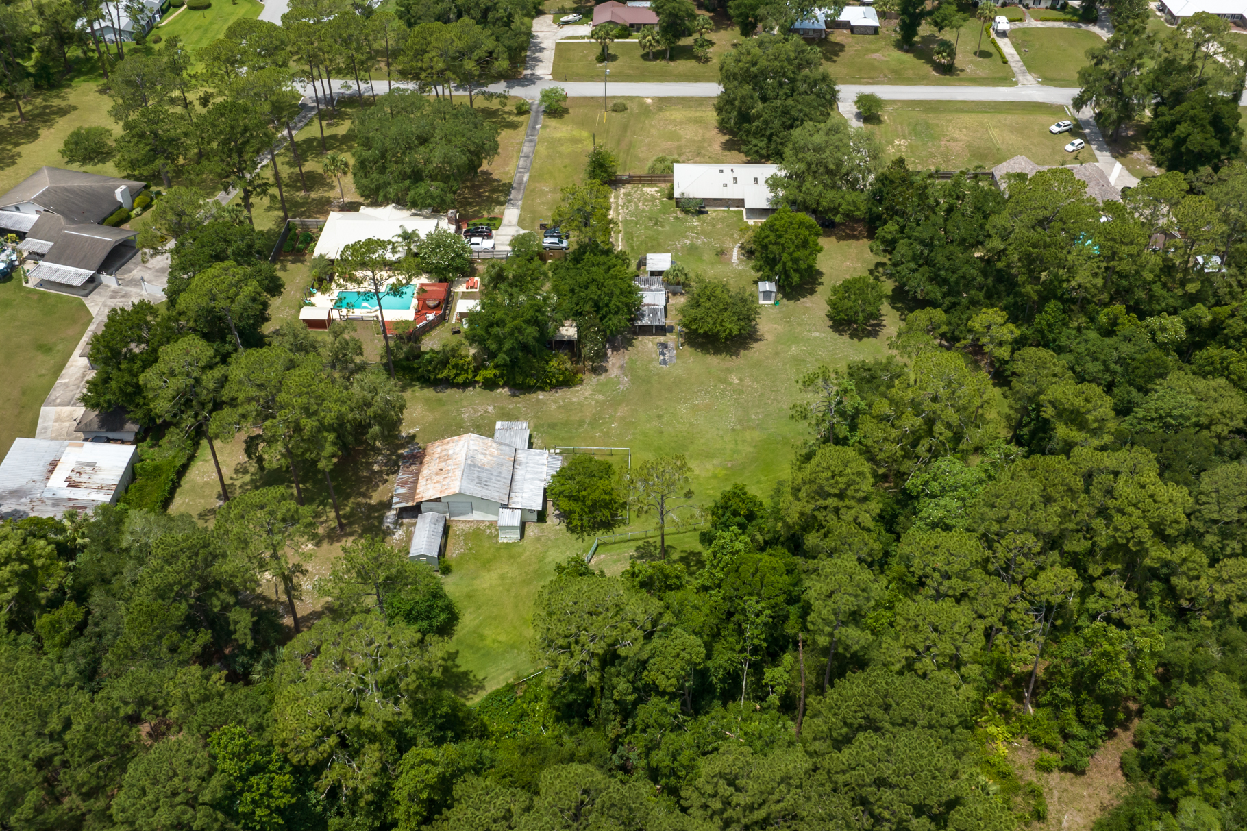 Palatka, Florida, 32177, United States, 4 Bedrooms Bedrooms, ,3 BathroomsBathrooms,Residential,For Sale,1865874