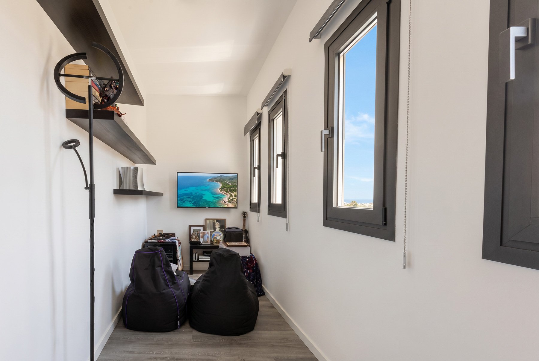  Charming Larnaca Villa - Four-Bedroom Contemporary Mediterranean Home - 物件實景