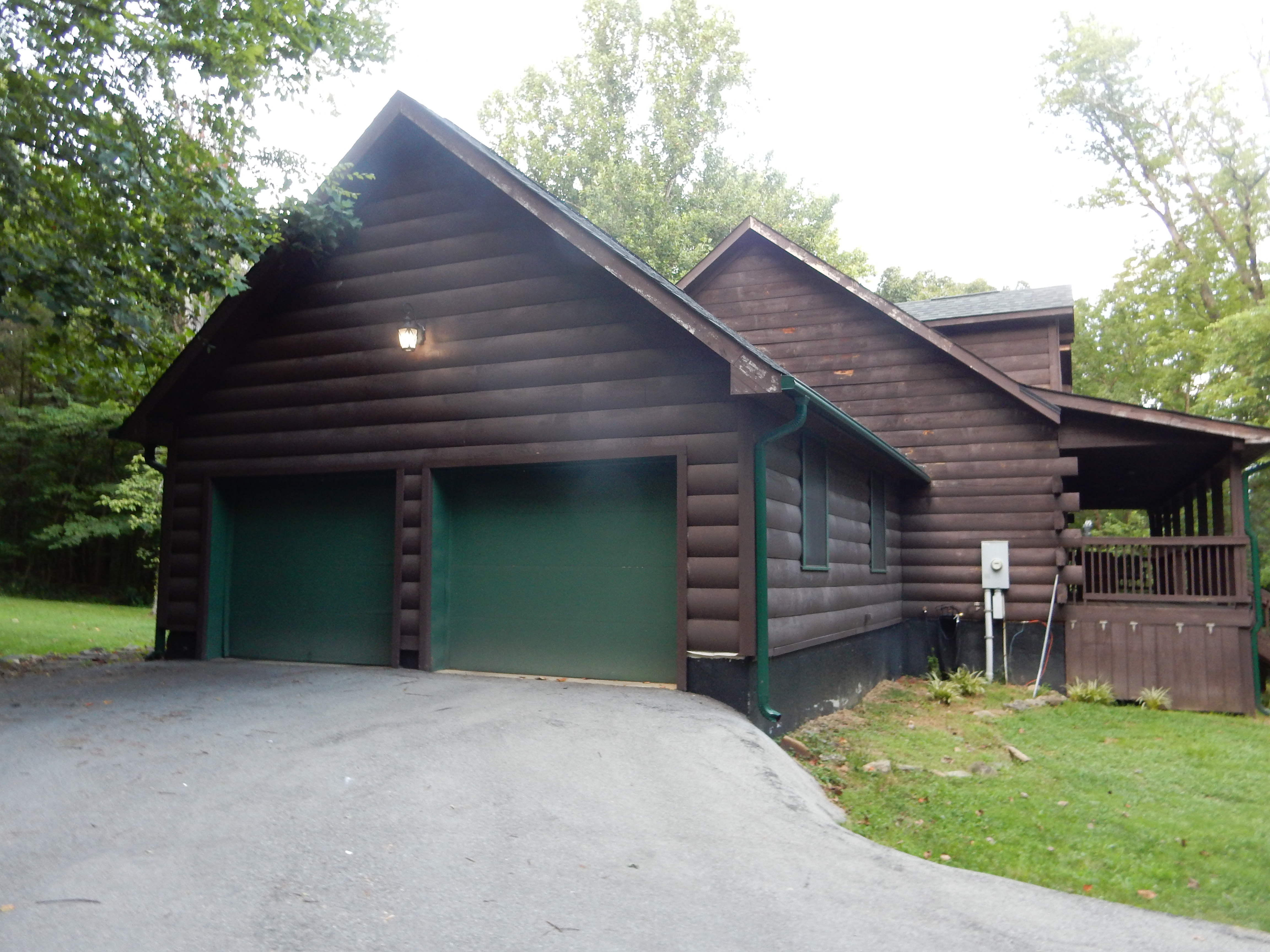 Shepherdsville, Kentucky, 40165, United States, 3 Bedrooms Bedrooms, ,4 BathroomsBathrooms,Residential,For Sale,1935505