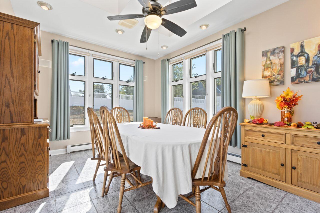 Biddeford, Maine, 04005, United States, 4 Bedrooms Bedrooms, ,2 BathroomsBathrooms,Residential,For Sale,1941002