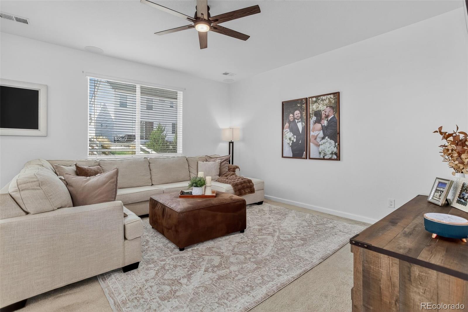 Castle Rock, Colorado, 80104, United States, 3 Bedrooms Bedrooms, ,2 BathroomsBathrooms,Residential,For Sale,1967525