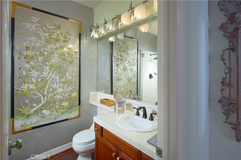 Newport Beach, California, 92660, United States, 4 Bedrooms Bedrooms, ,3 BathroomsBathrooms,Residential,For Sale,1991326