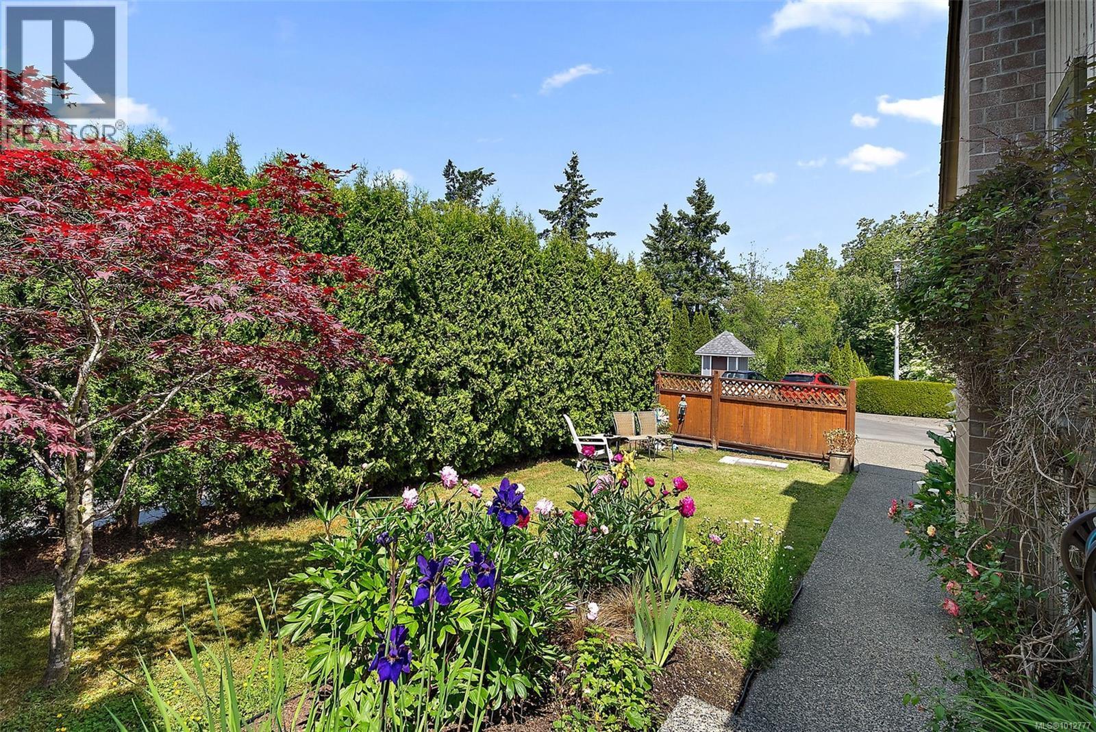 VIEW ROYAL, British Columbia, V9B 6N7, CA, 5 Bedrooms Bedrooms, ,3 BathroomsBathrooms,Residential,For Sale,1951757