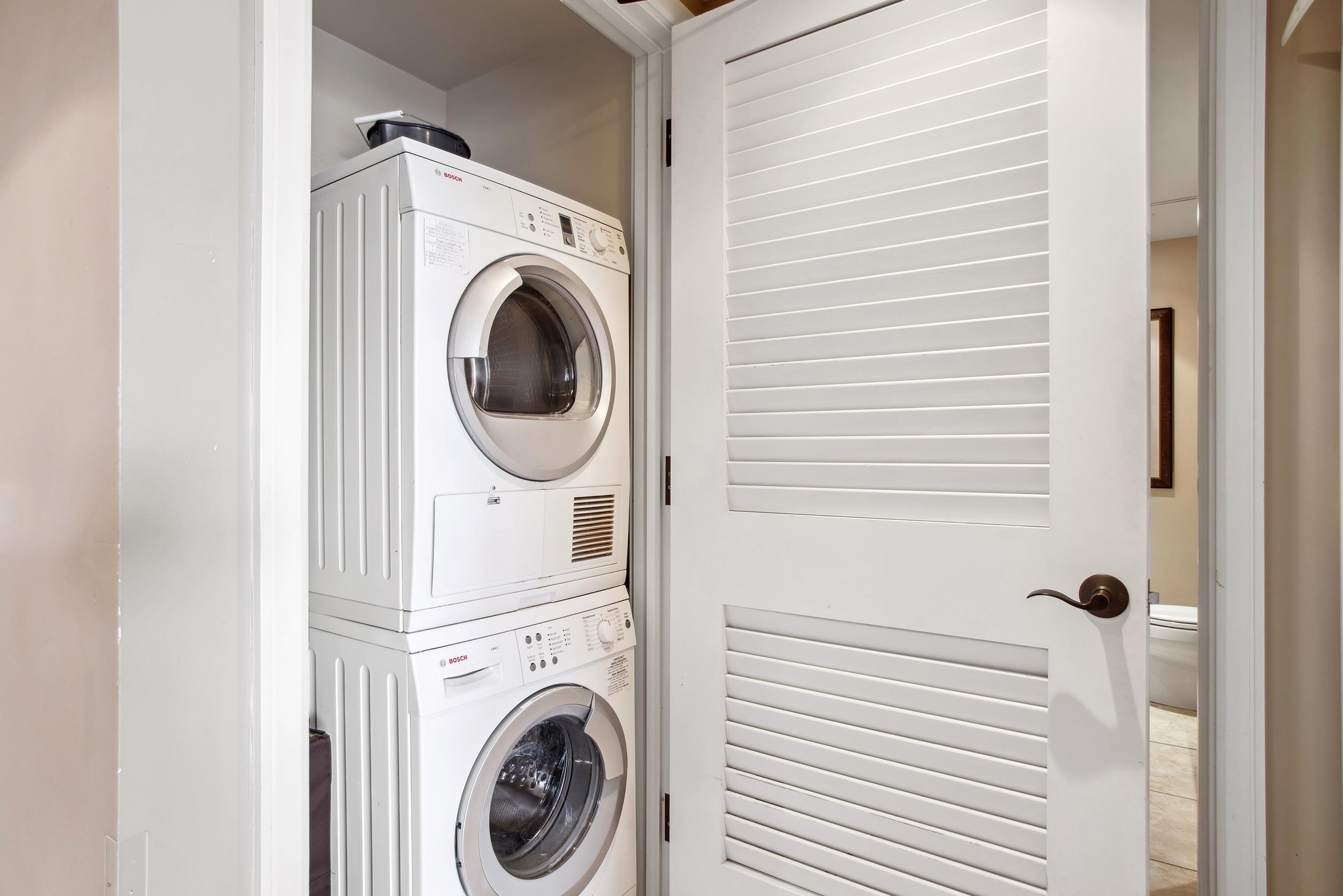 Lahaina, Hawaii, 96761, United States, ,1 BathroomBathrooms,Residential,For Sale,1988068