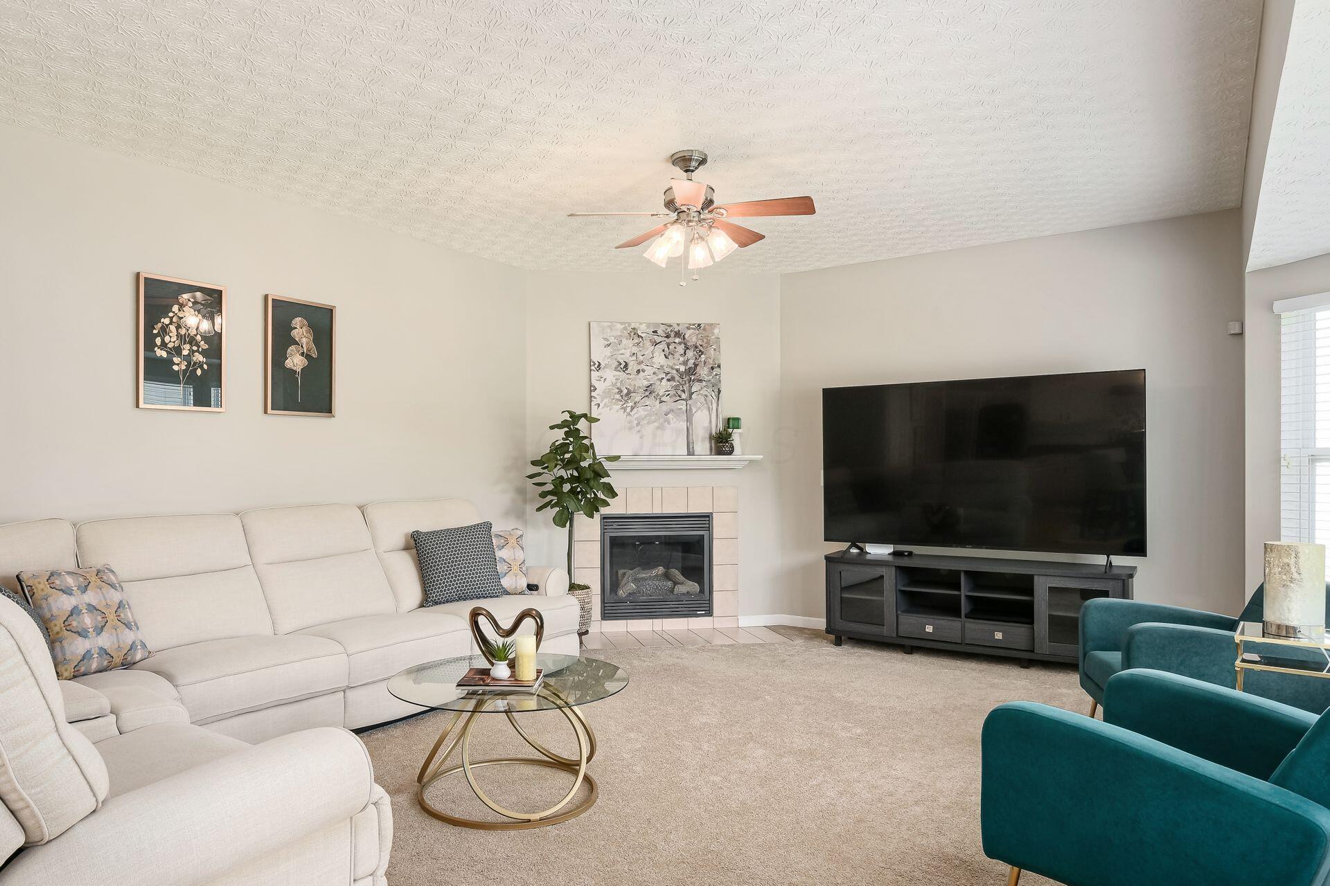 Hilliard, Ohio, 43026, United States, 4 Bedrooms Bedrooms, ,4 BathroomsBathrooms,Residential,For Sale,1965568