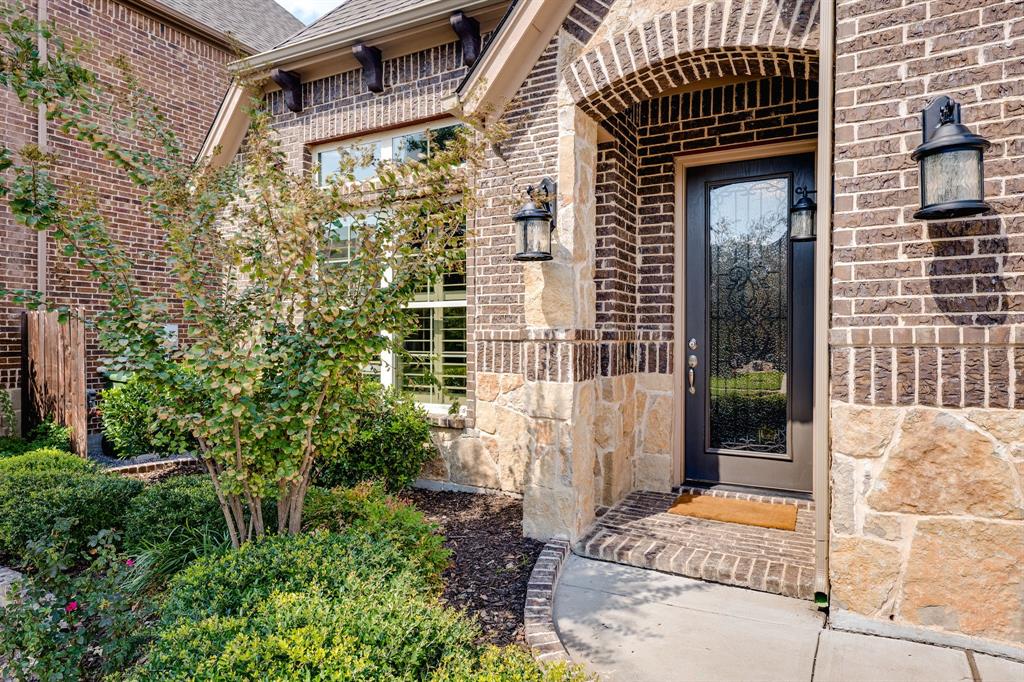 Roanoke, Texas, 76262, United States, 4 Bedrooms Bedrooms, ,3 BathroomsBathrooms,Residential,For Sale,2005559