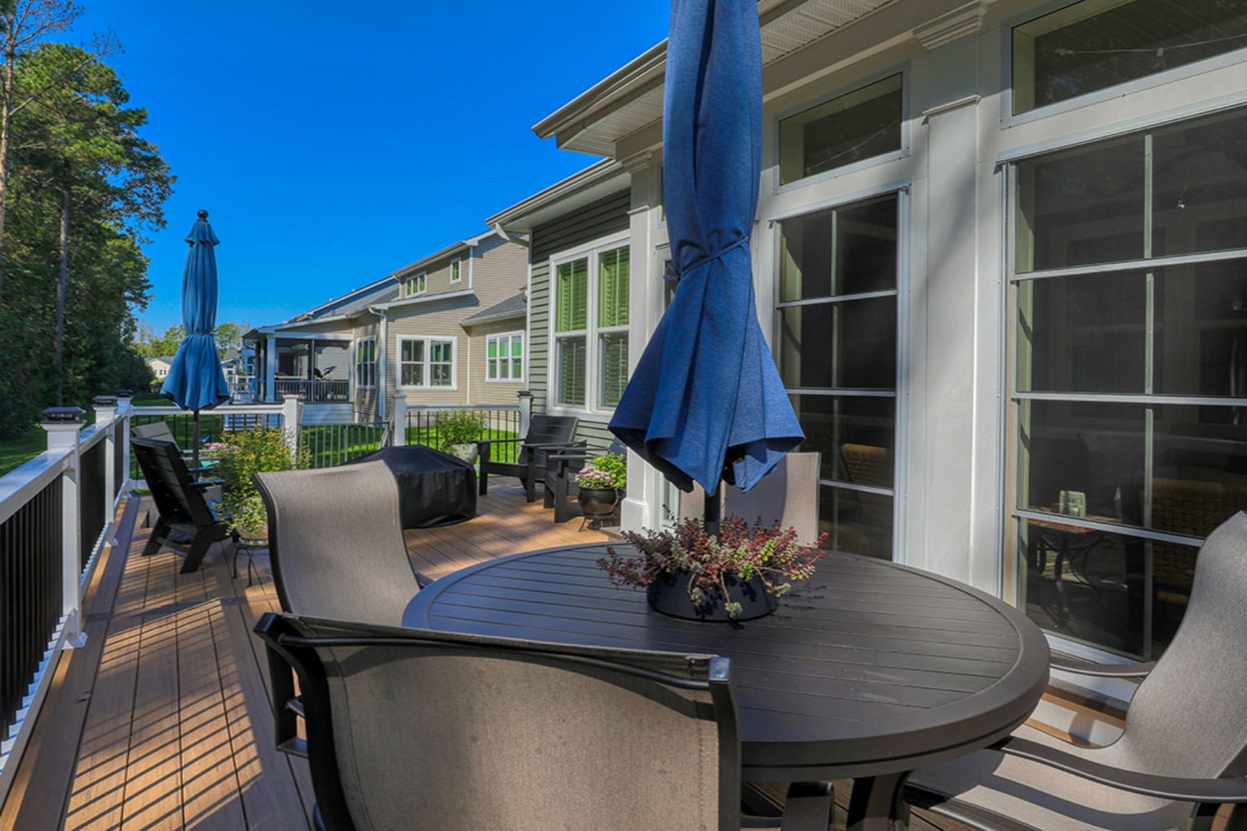  18374 Southampton Drive - 物件實景