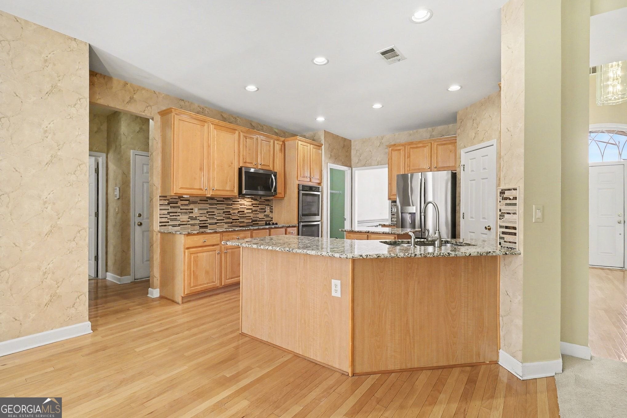 Marietta, Georgia, 30067, United States, 5 Bedrooms Bedrooms, ,3 BathroomsBathrooms,Residential,For Sale,2013390