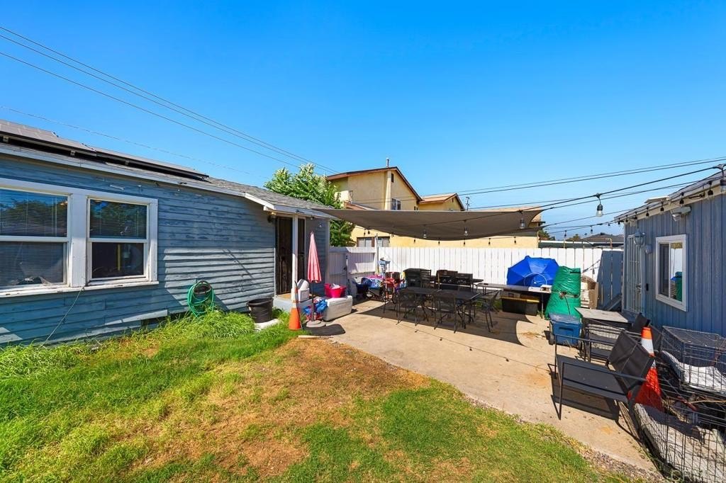 El Cajon, California, 92020, United States, 2 Bedrooms Bedrooms, ,1 BathroomBathrooms,Residential,For Sale,1986327