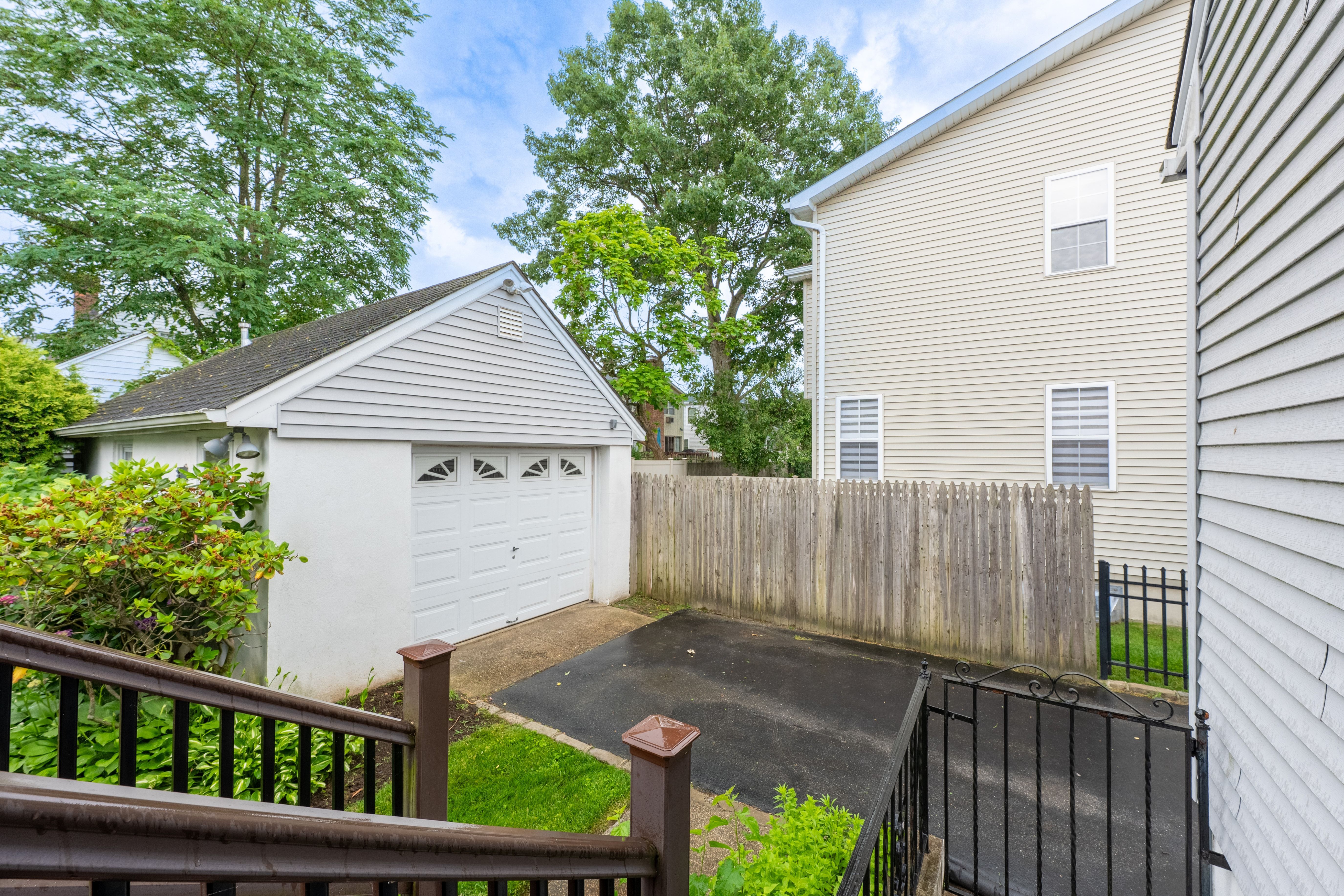  54 Edgewood Road, Port Washington, NY, 11050 - 物件實景