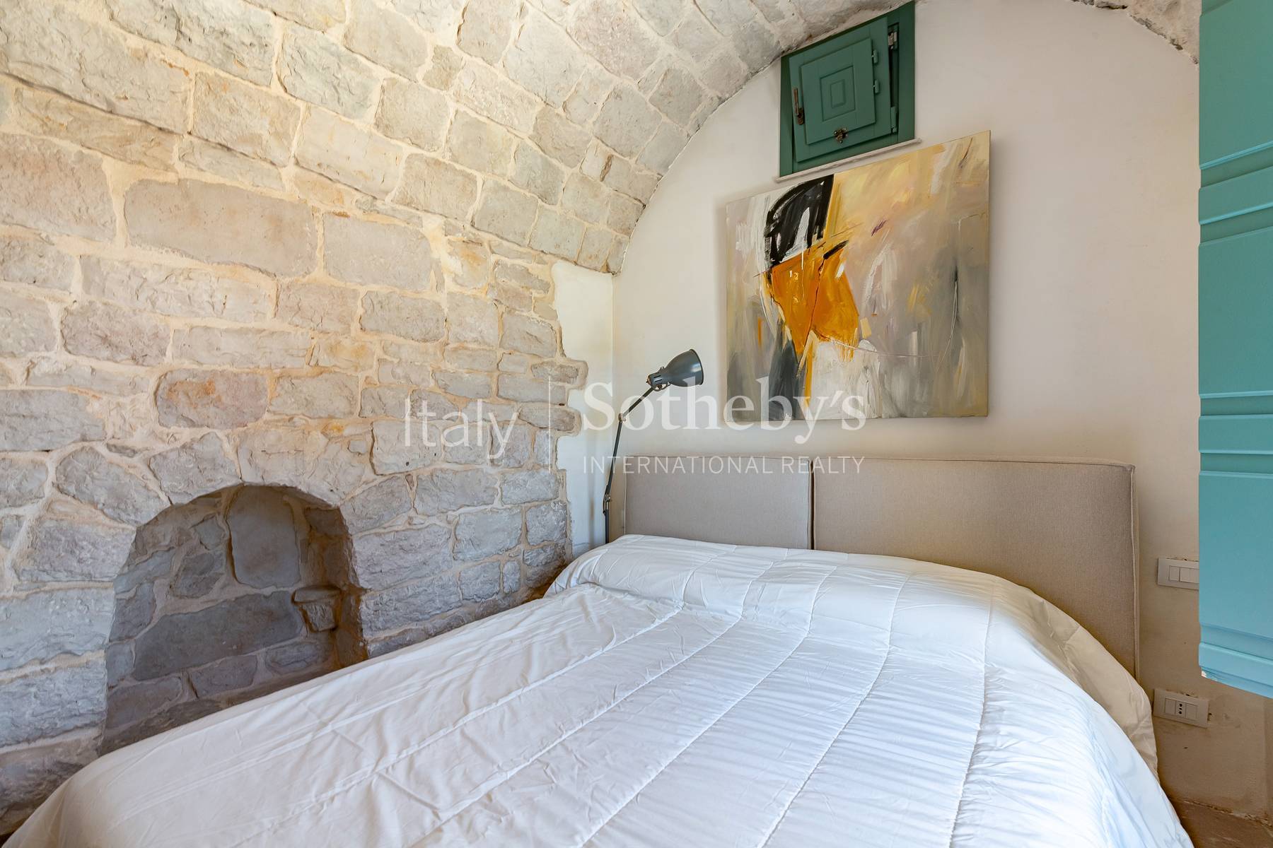  Refined trulli residence with swimming pool surrounded by nature - 物件實景