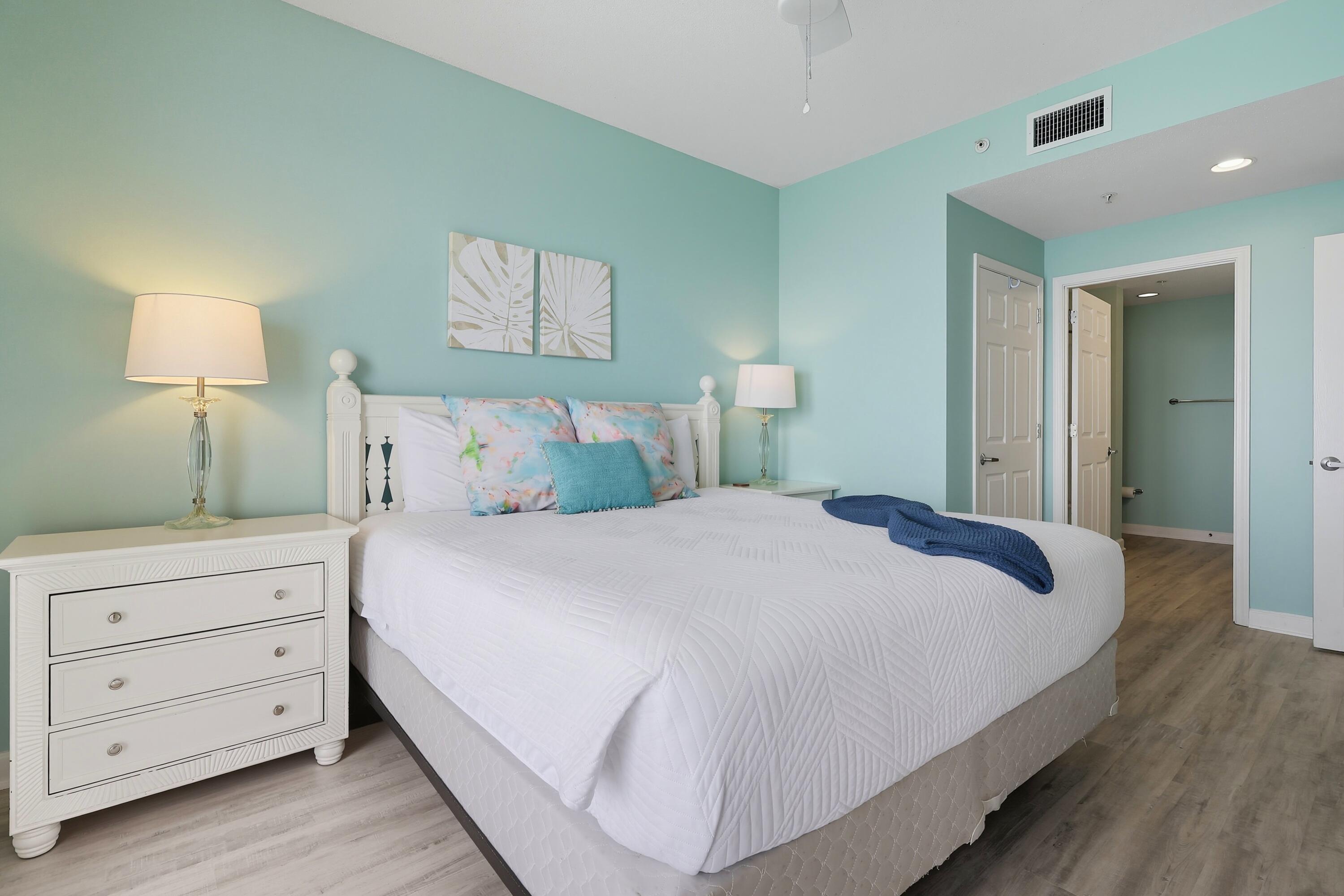 Panama City Beach, Florida, 32407, United States, 2 Bedrooms Bedrooms, ,2 BathroomsBathrooms,Residential,For Sale,1991474