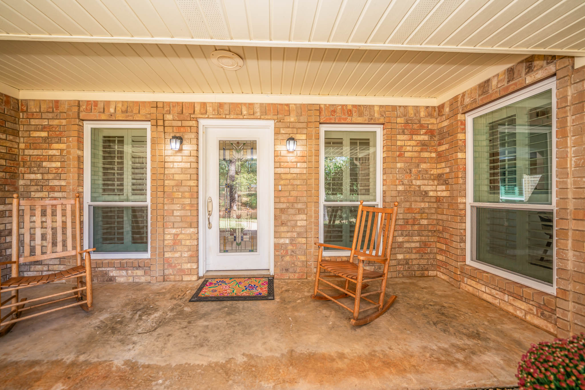 Rusk, Texas, 75785, United States, 4 Bedrooms Bedrooms, ,4 BathroomsBathrooms,Residential,For Sale,1930164