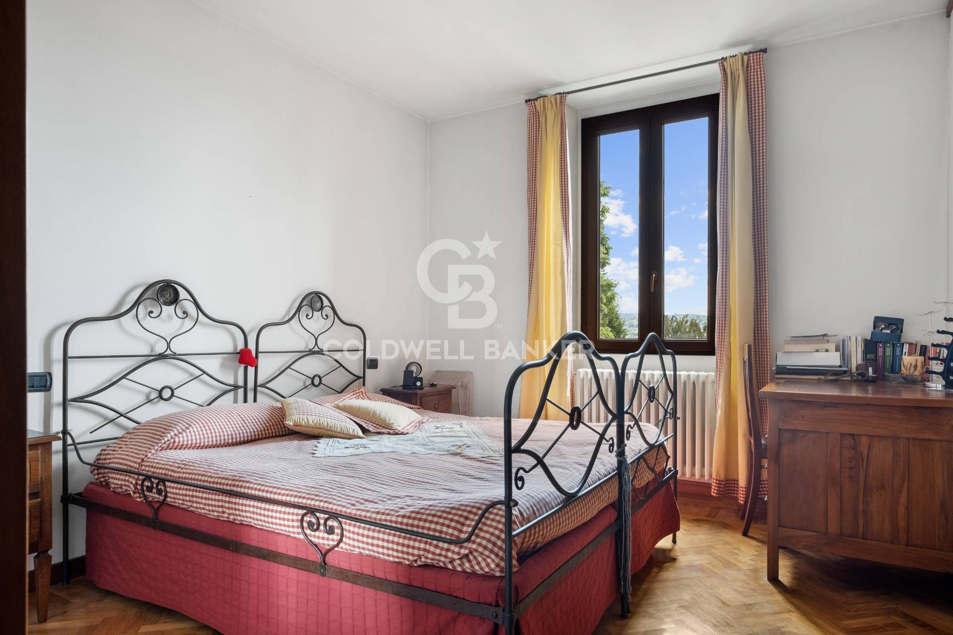 Sesto Calende, Varese, 21018, IT, 6 Bedrooms Bedrooms, ,5 BathroomsBathrooms,Residential,For Sale,1796878