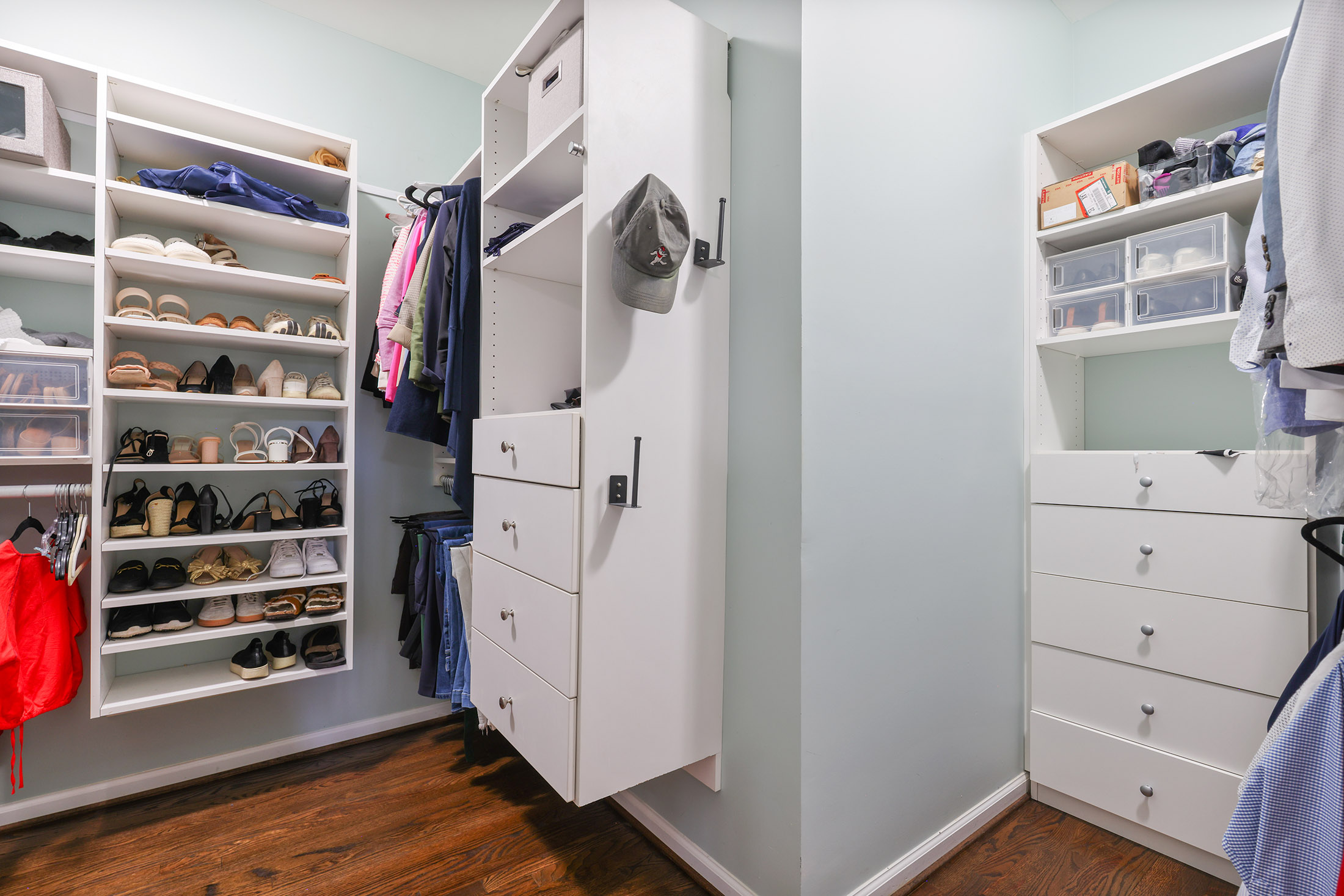  End Unit Townhome in One of Brookhaven
