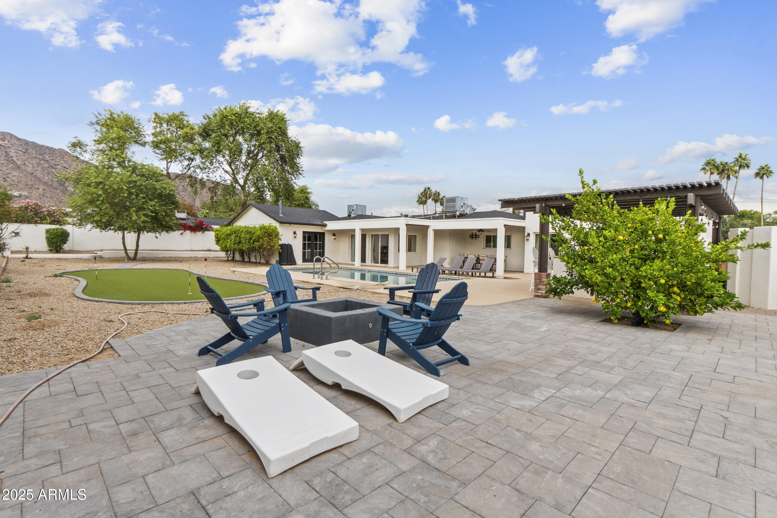 Phoenix, Arizona, 85018, United States, 6 Bedrooms Bedrooms, ,4 BathroomsBathrooms,Residential,For Sale,2002076