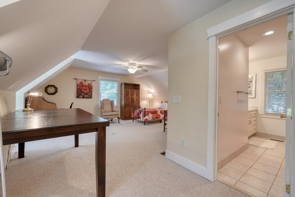 Blairsville, Georgia, 30512, United States, 5 Bedrooms Bedrooms, ,6 BathroomsBathrooms,Residential,For Sale,1901332