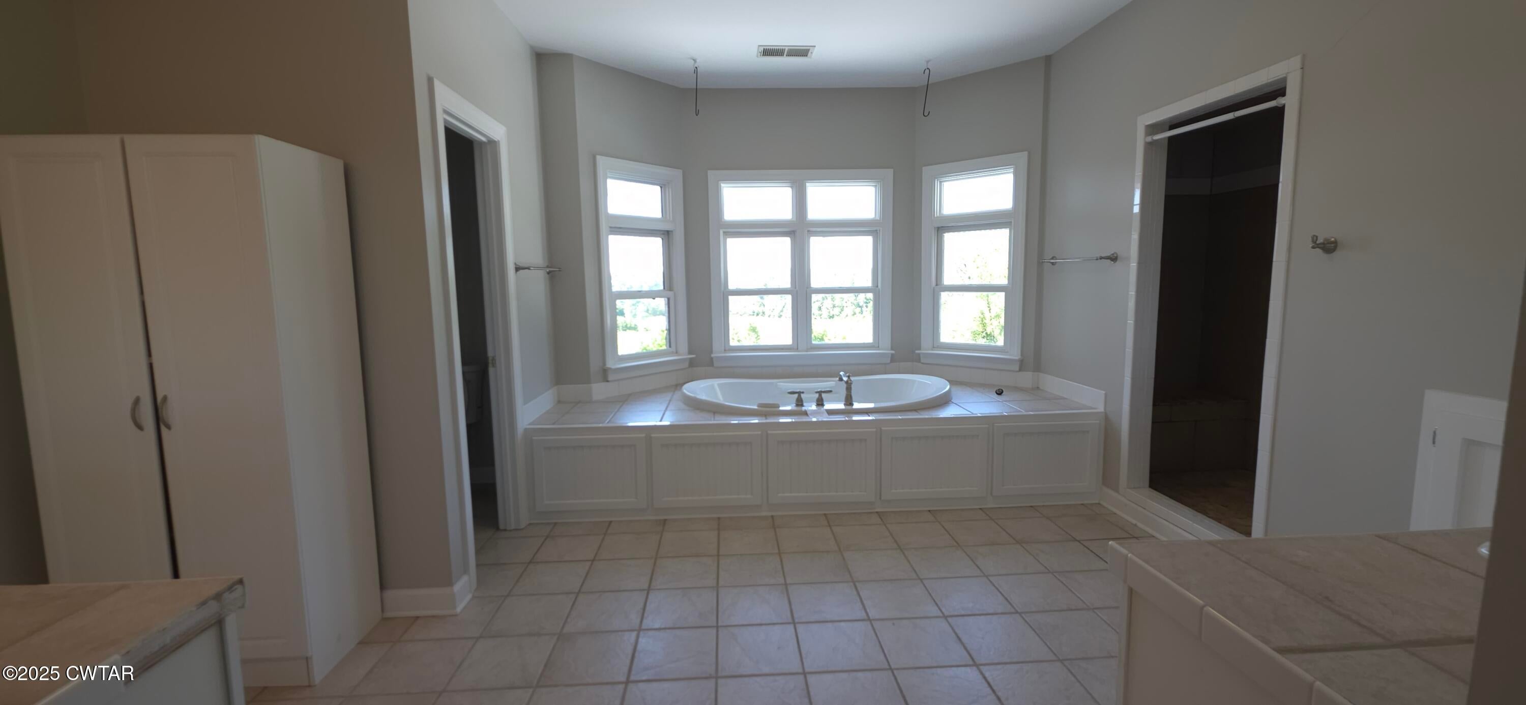 Lavinia, Tennessee, 38348, United States, 6 Bedrooms Bedrooms, ,7 BathroomsBathrooms,Residential,For Sale,1941663