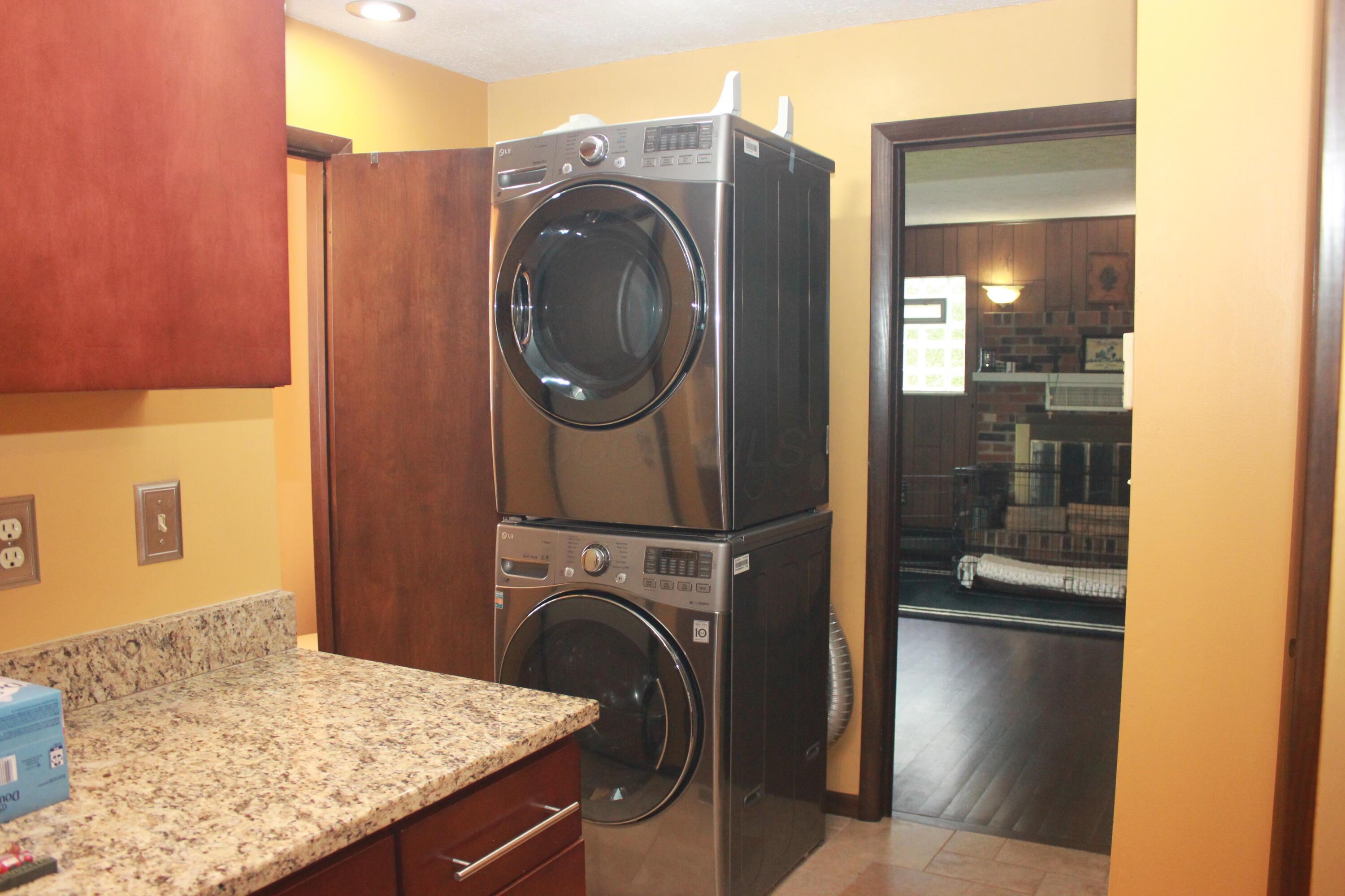 Lockbourne, Ohio, 43137, United States, 3 Bedrooms Bedrooms, ,3 BathroomsBathrooms,Residential,For Sale,1917024