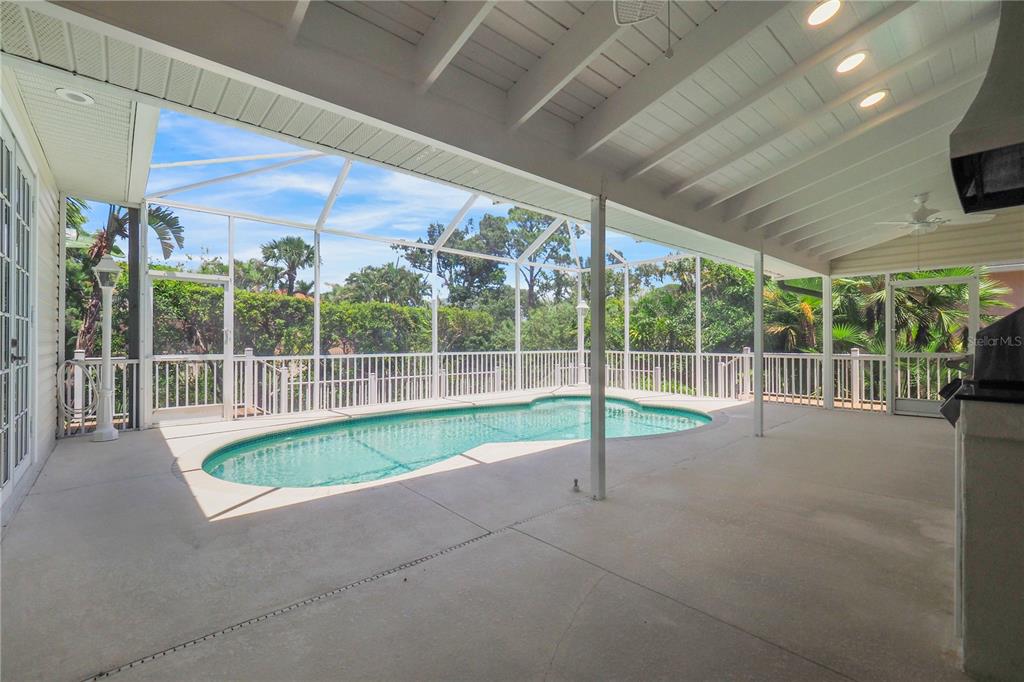 Nokomis, Florida, 34275, United States, 3 Bedrooms Bedrooms, ,4 BathroomsBathrooms,Residential,For Sale,1913339