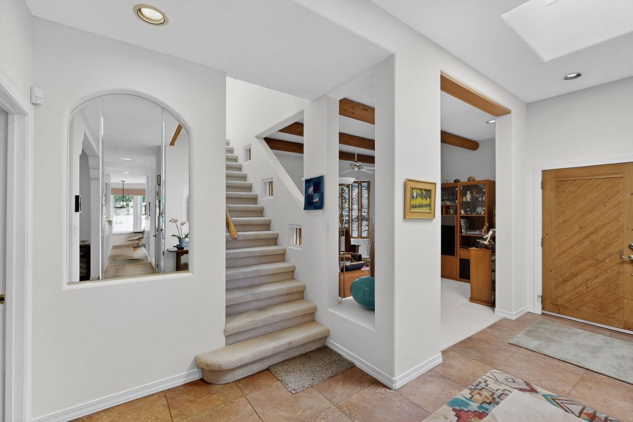 Albuquerque, New Mexico, 87112, United States, 4 Bedrooms Bedrooms, ,3 BathroomsBathrooms,Residential,For Sale,1917546